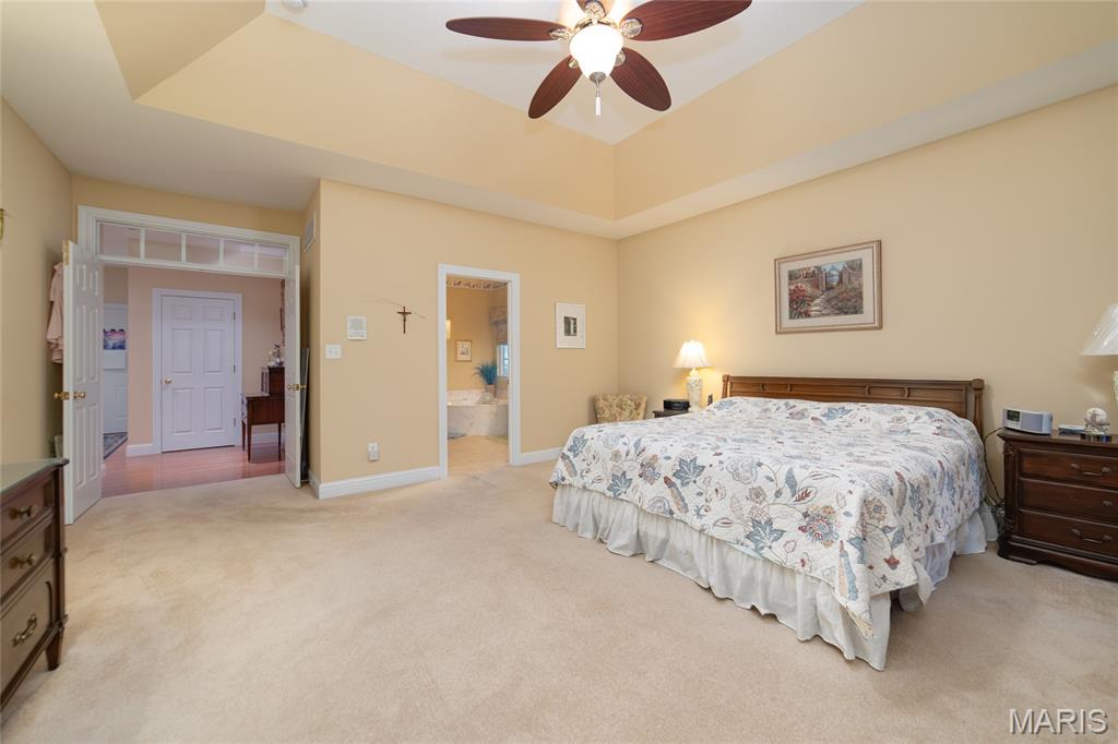 1156 Hollow Valley Court