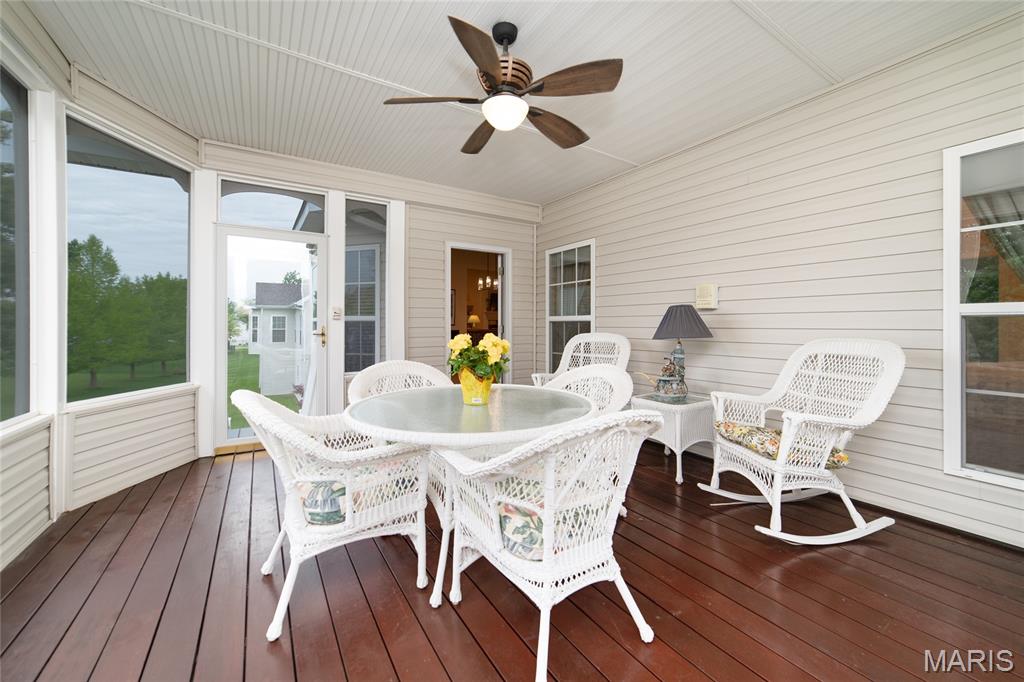 1156 Hollow Valley Court