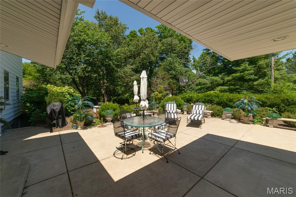 1 E Weldon Springs Heights Drive