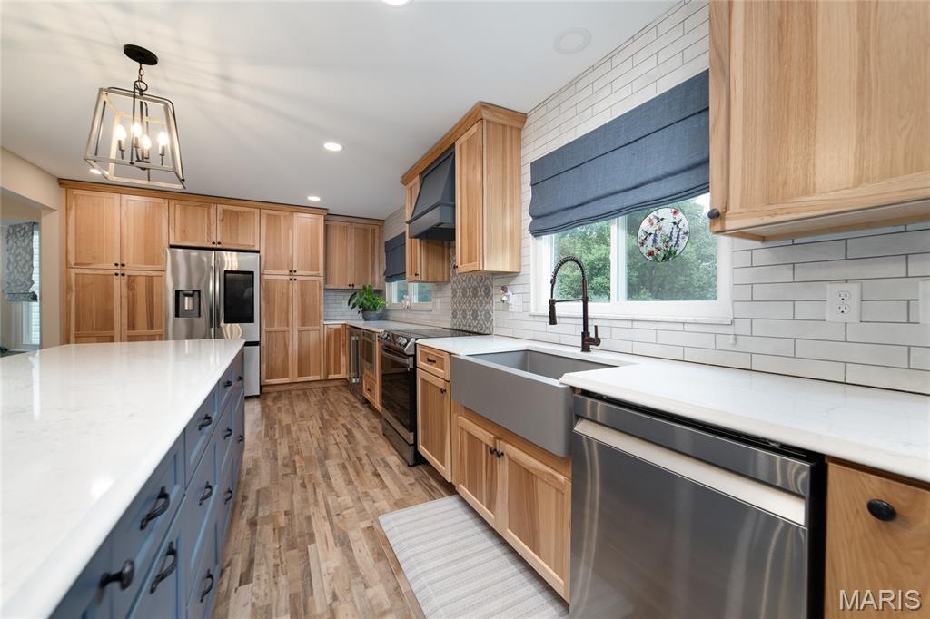 2543 Hickory Manor Drive