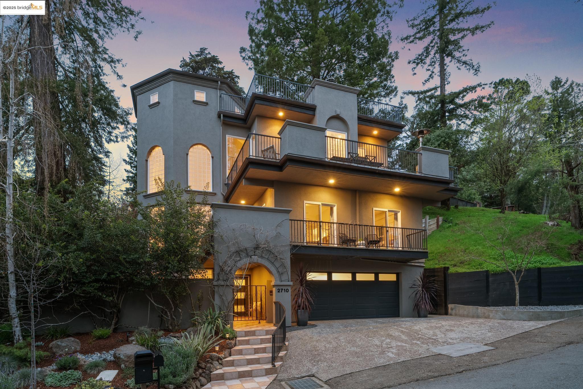 2710 Chelsea Dr