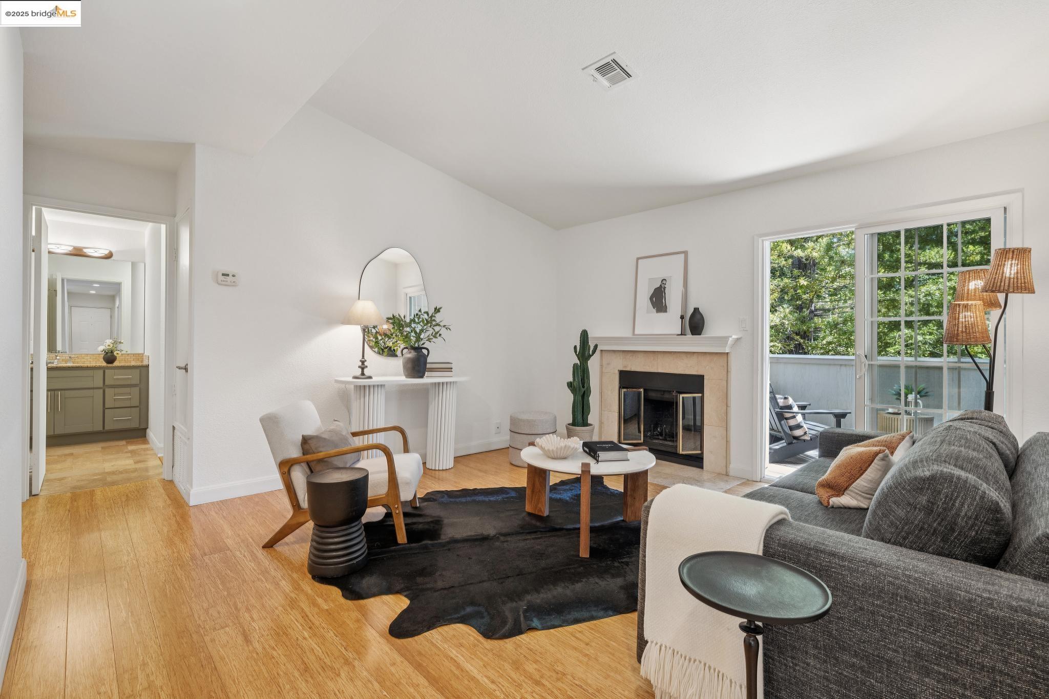 480 Canyon Oaks Dr # G