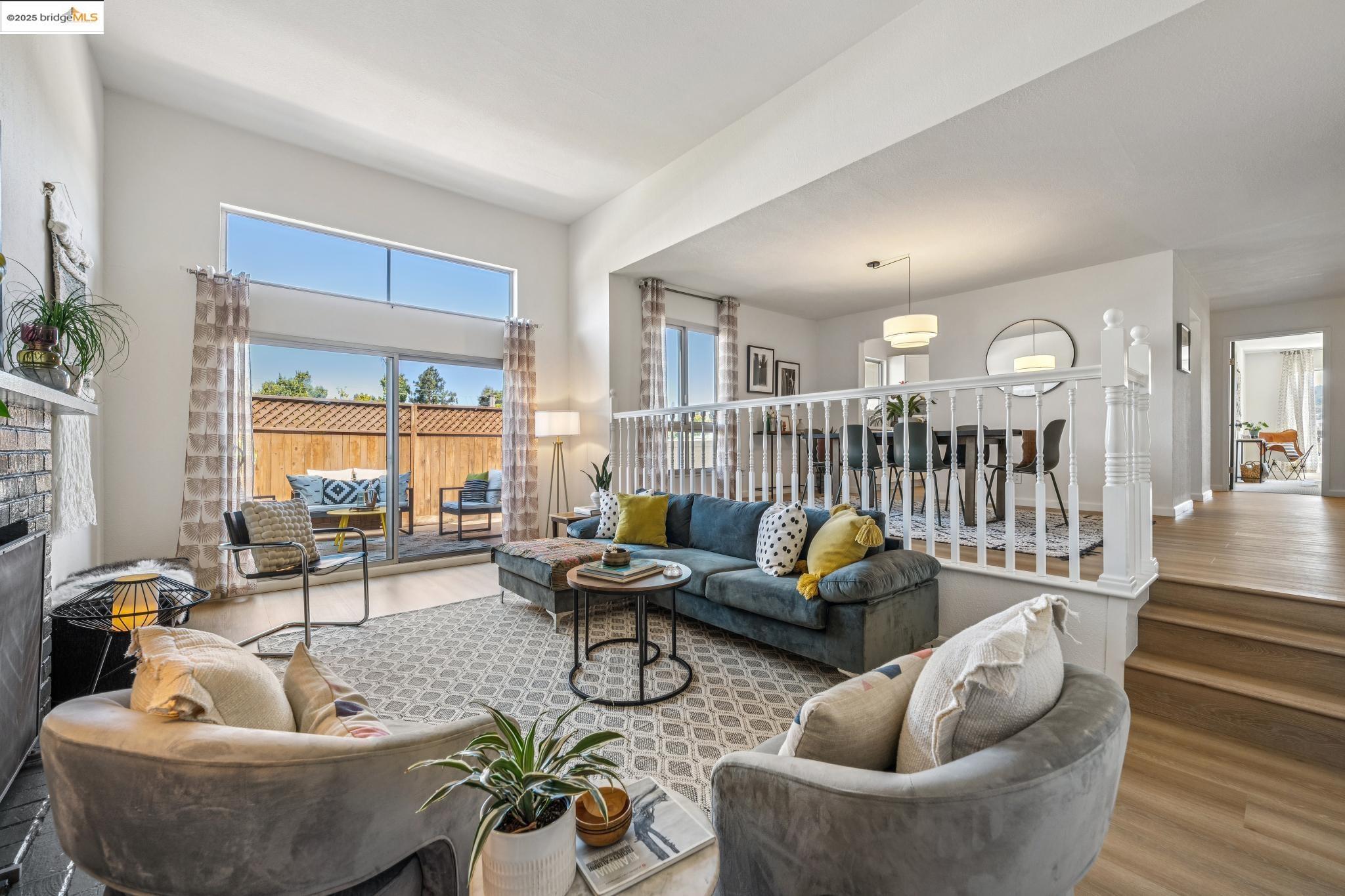 466 Crescent St # 401