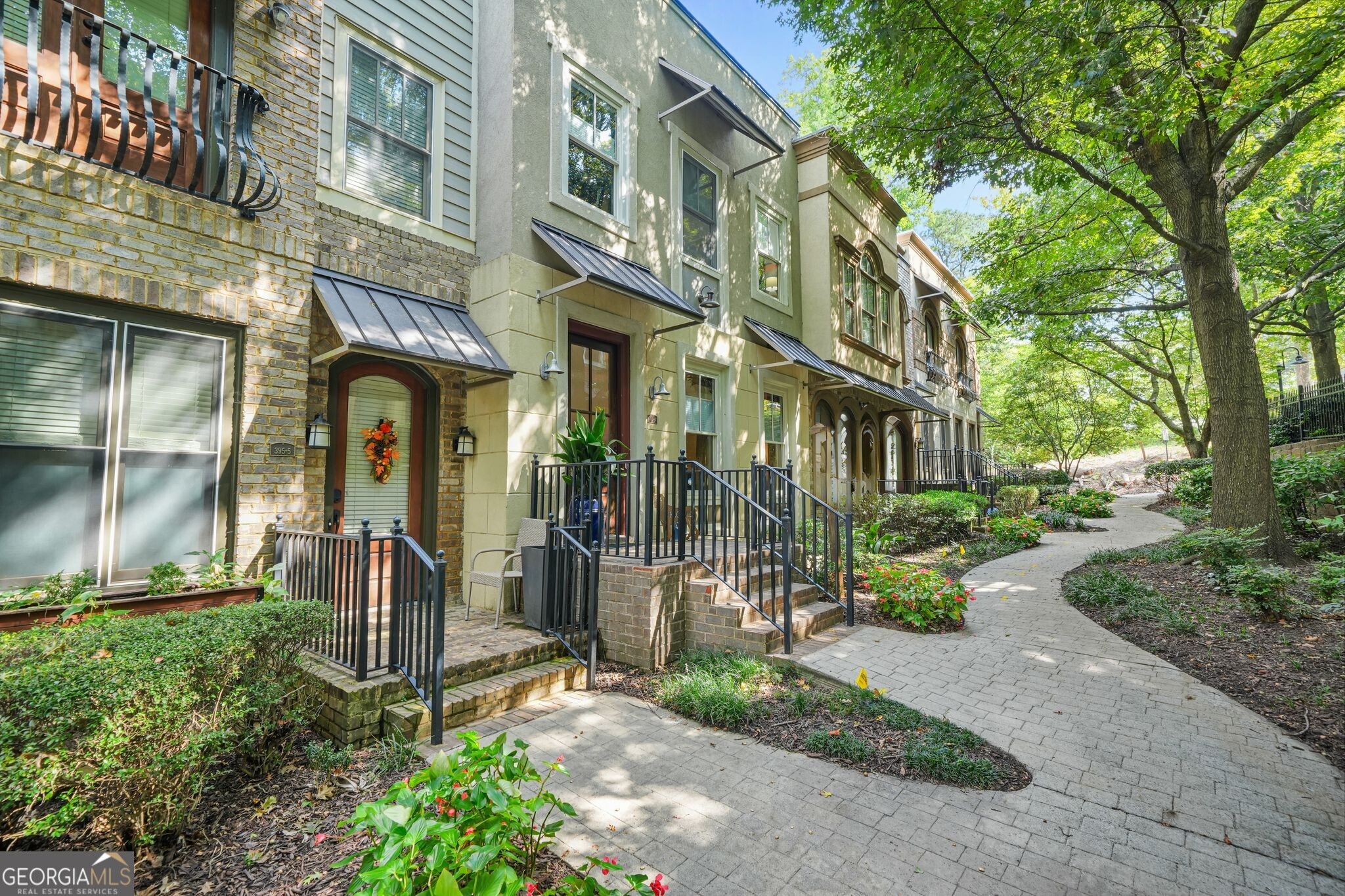 395 Laurent Street NW # 4