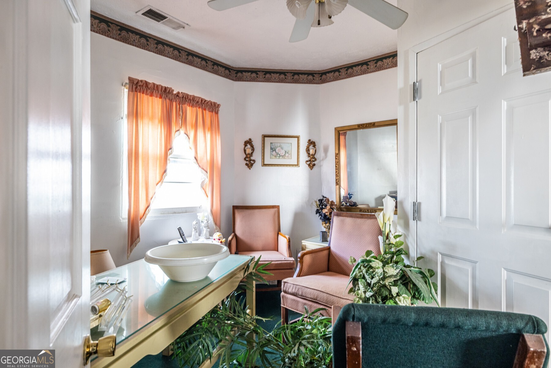 597 Auburn Avenue NE