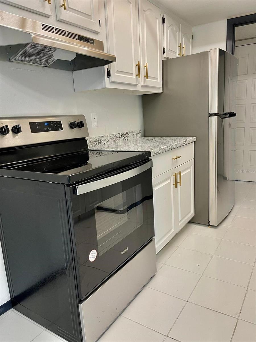 1159 CALLE DEL NORTE #D