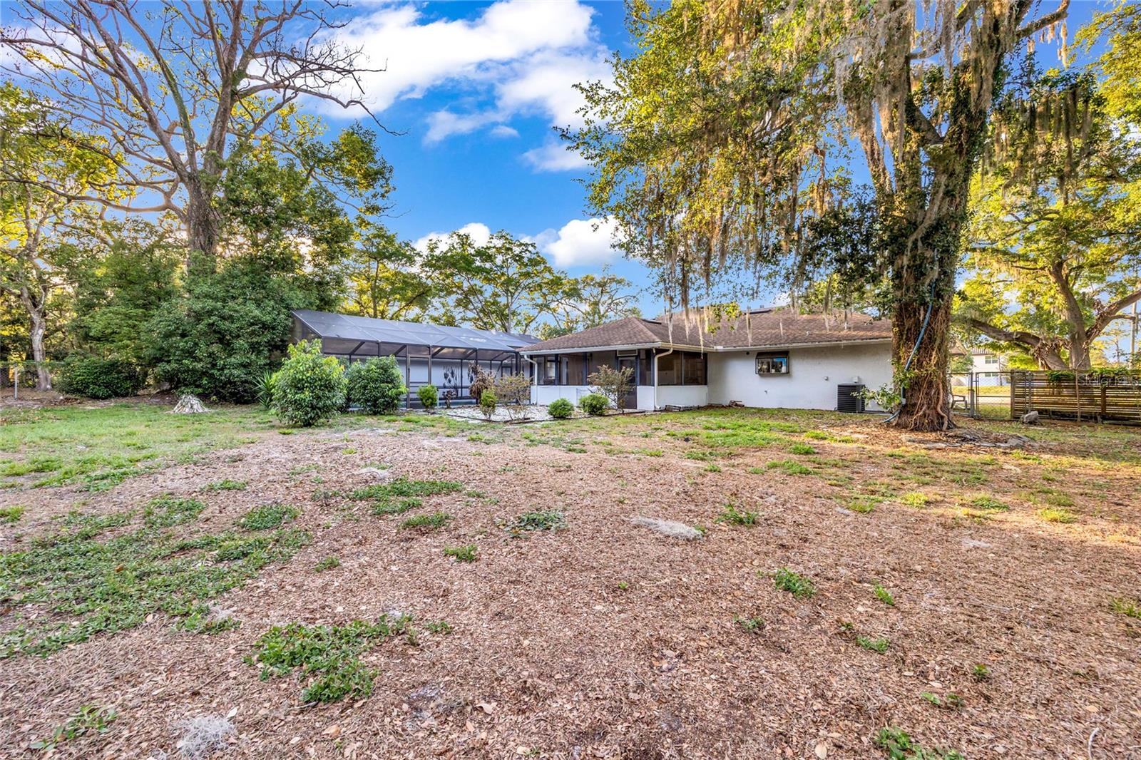 1521 HERON WOOD PL