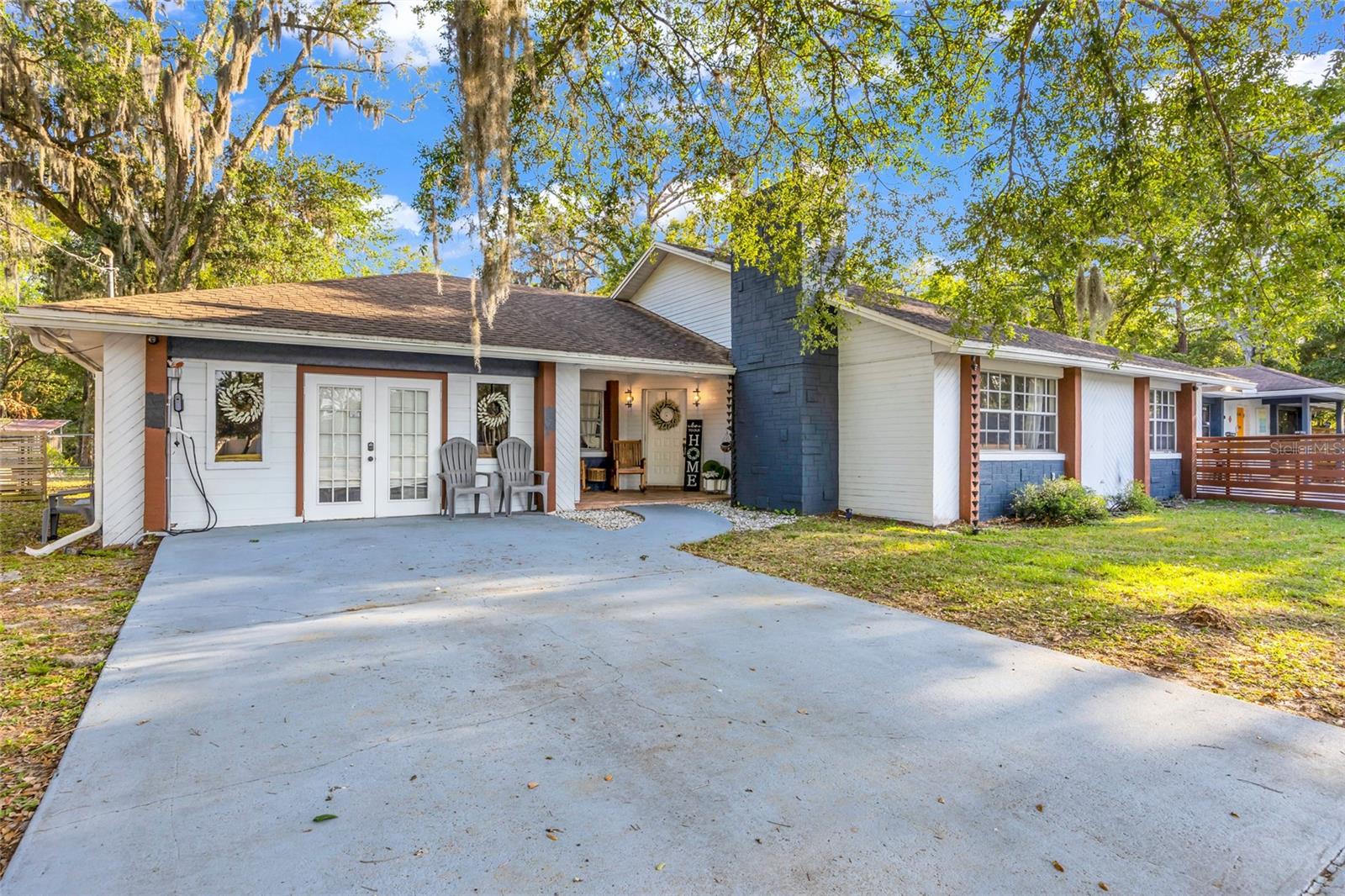 1521 HERON WOOD PL