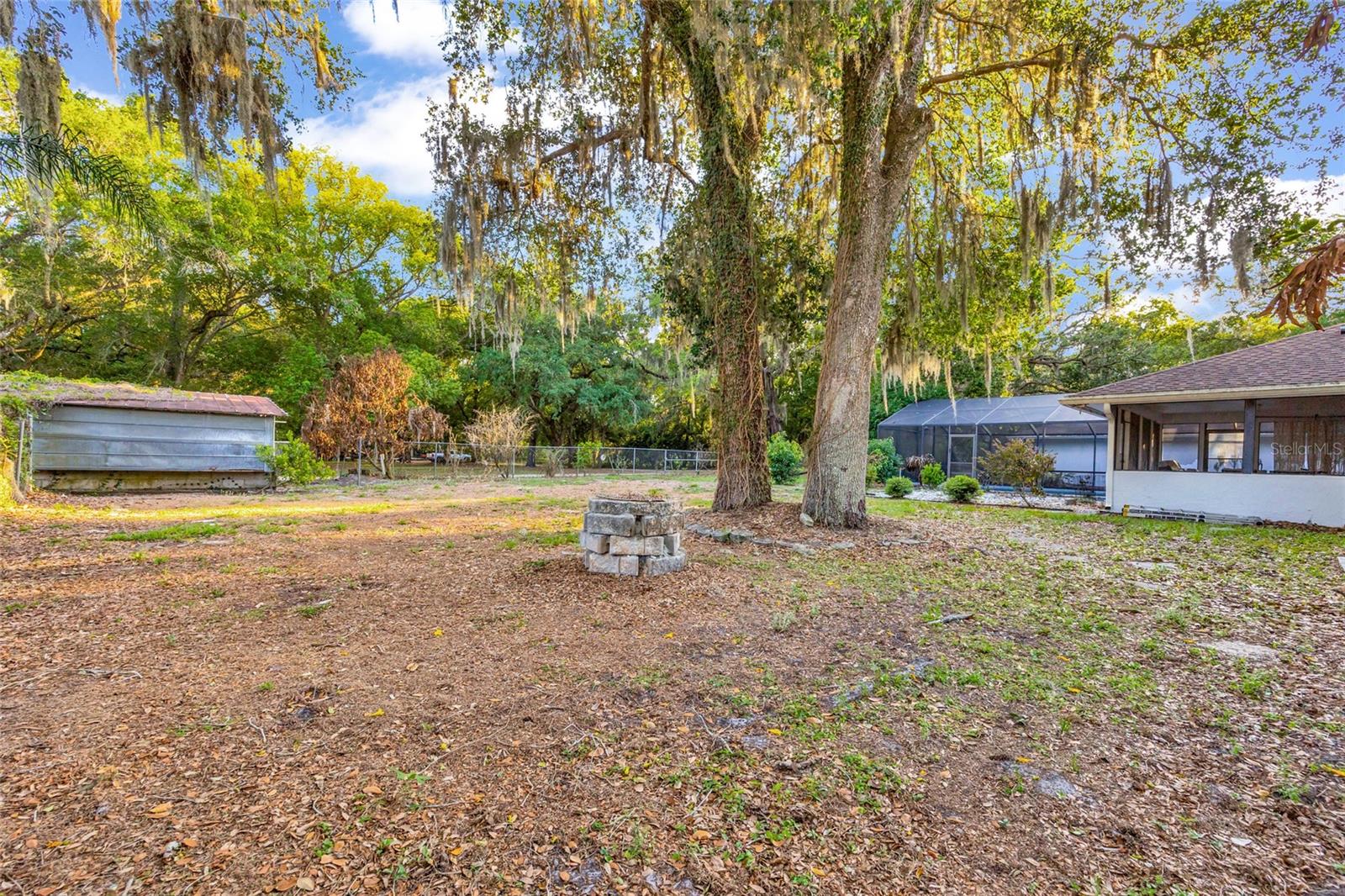 1521 HERON WOOD PL