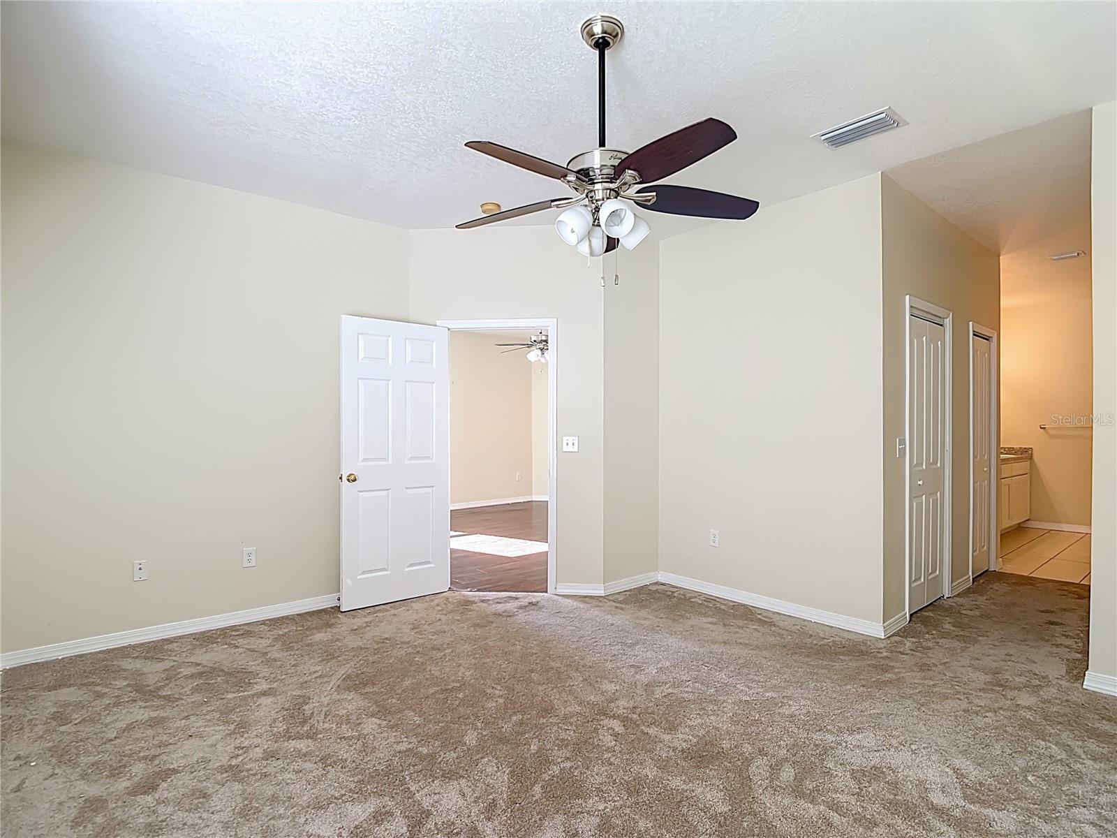 1931 SASSAFRAS DR