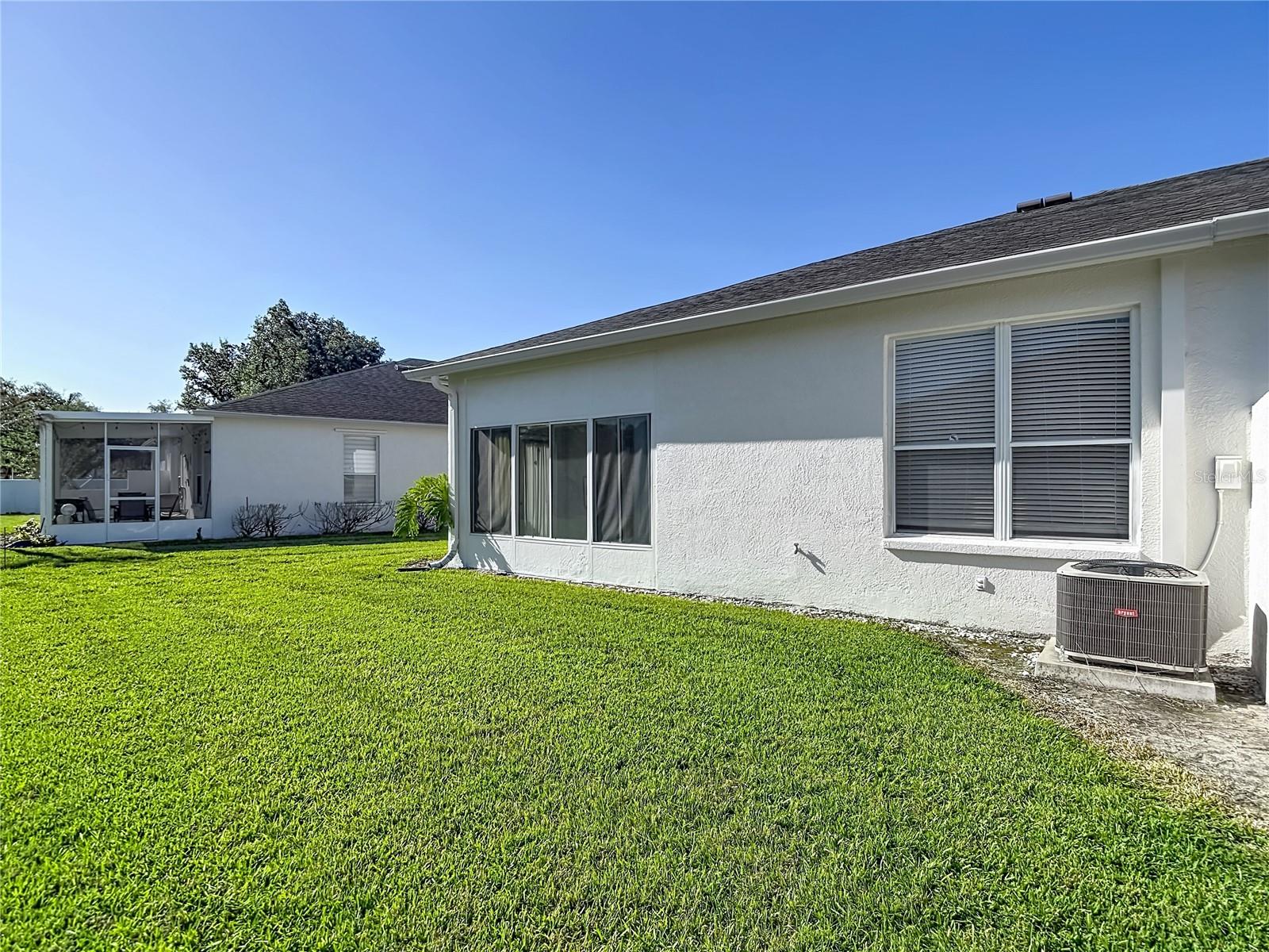 1931 SASSAFRAS DR