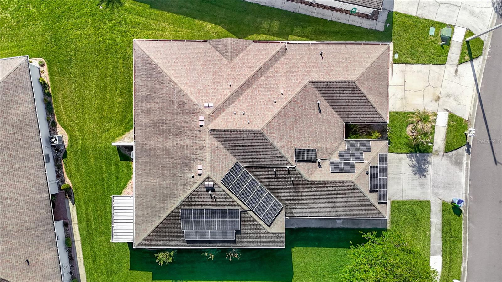 1931 SASSAFRAS DR