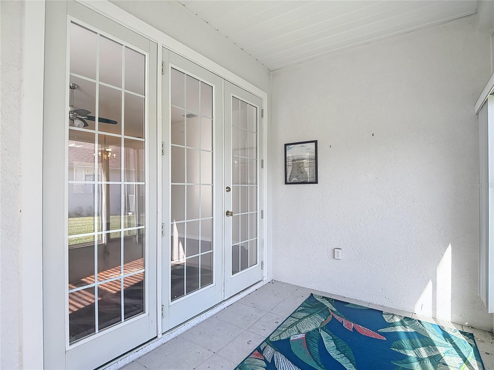1931 SASSAFRAS DR