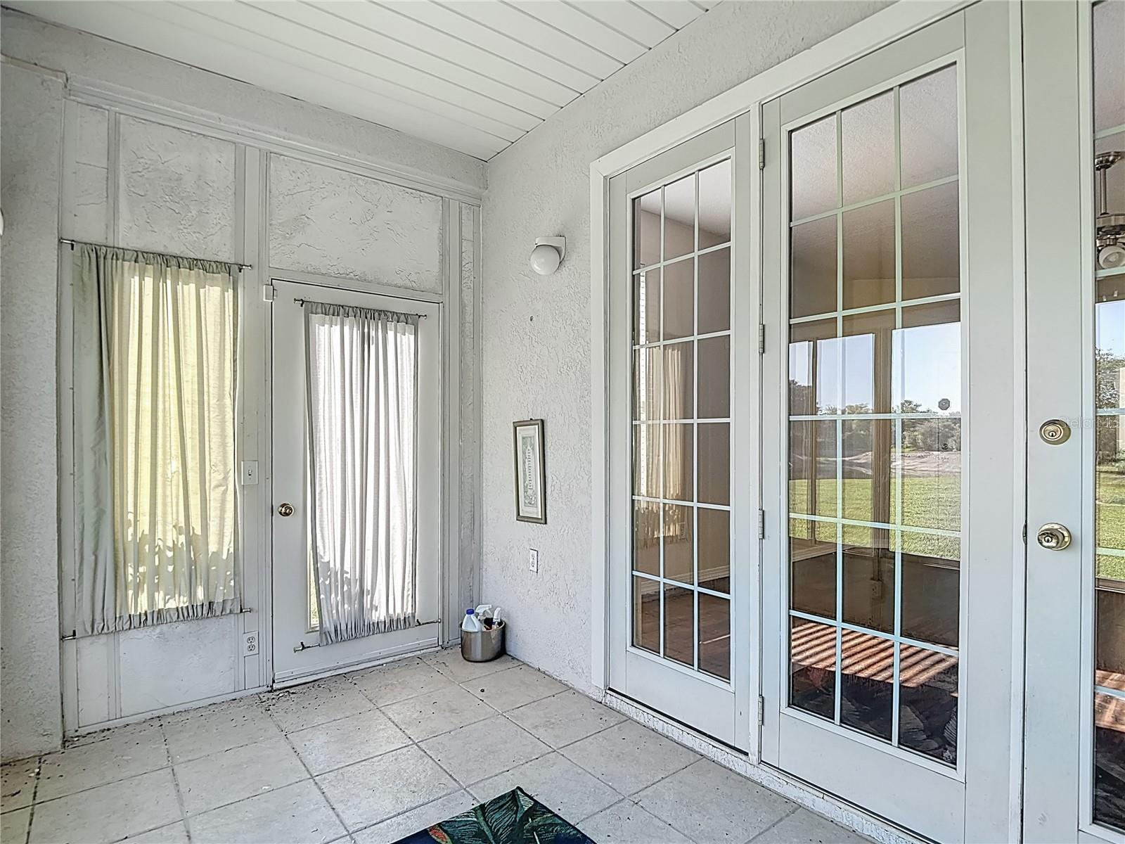 1931 SASSAFRAS DR