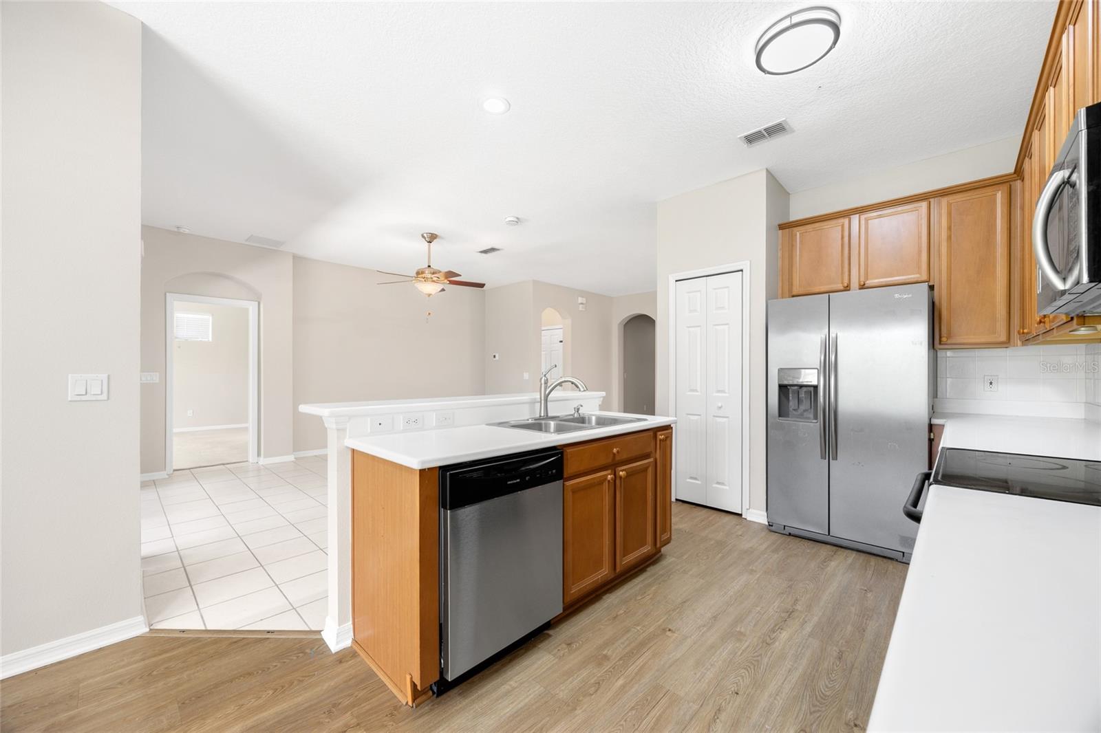 14022 GOLDEN RAIN TREE BLVD
