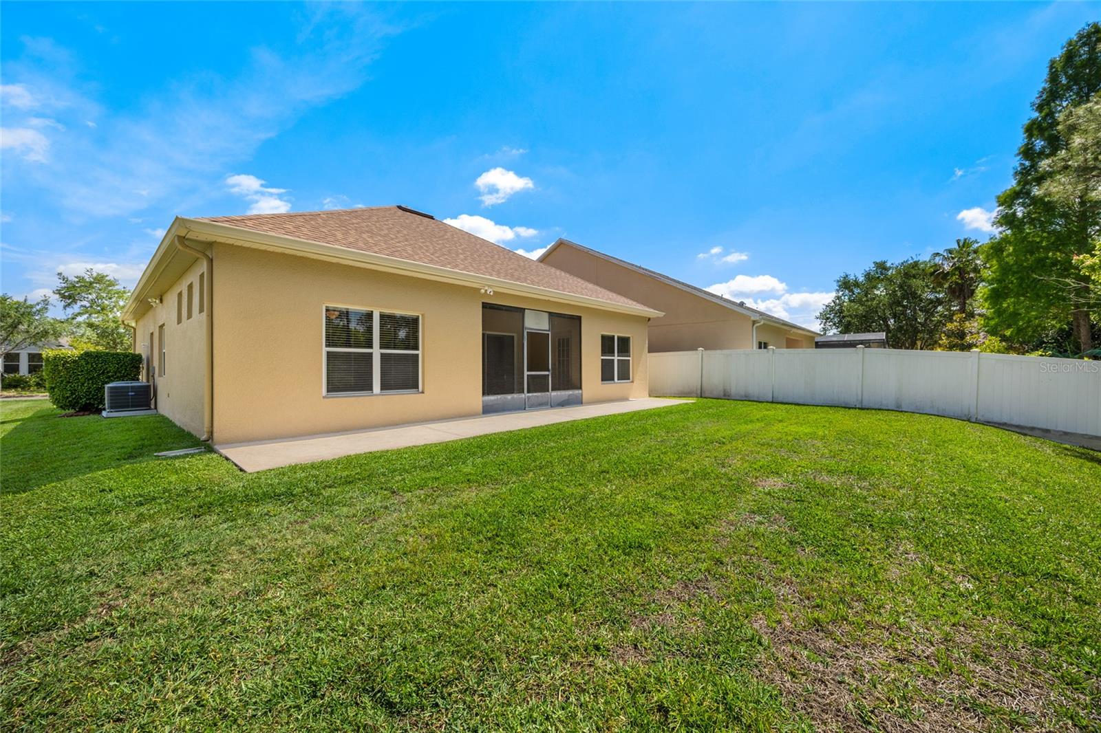 14022 GOLDEN RAIN TREE BLVD