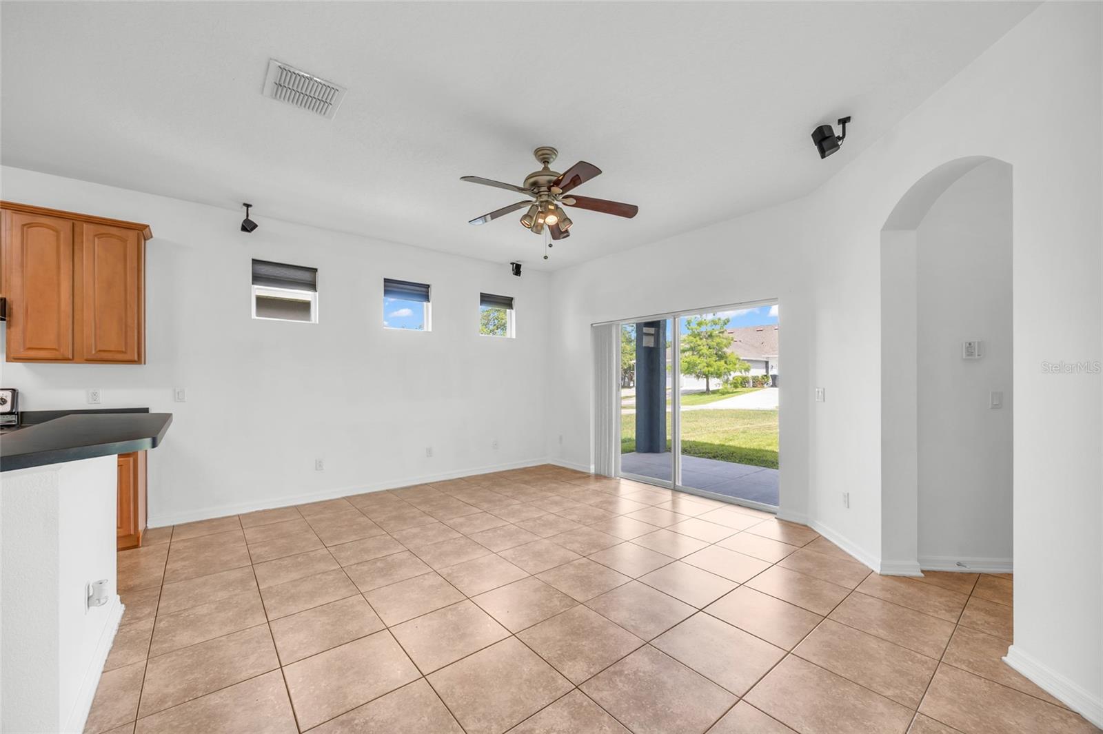14643 TANJA KING BLVD