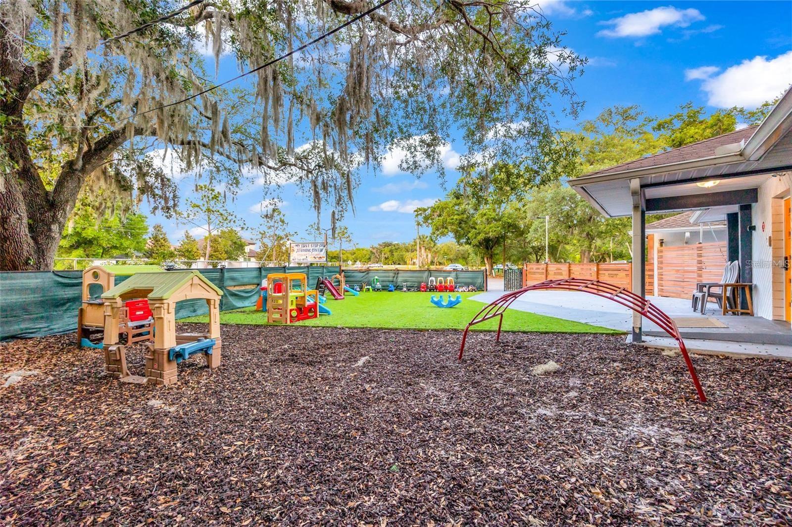 1521 HERON WOOD PL