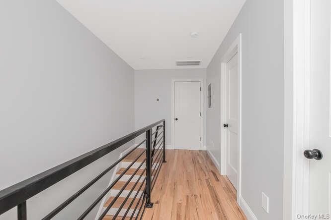 91 Ridgeview Avenue