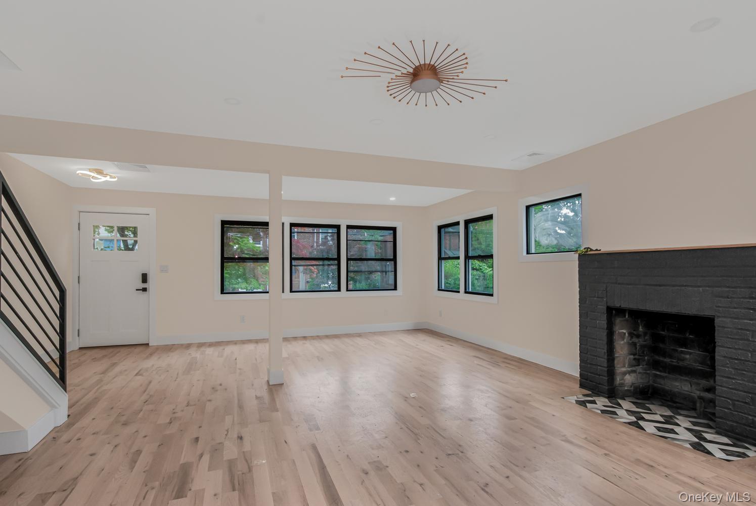 77 Ridge Road