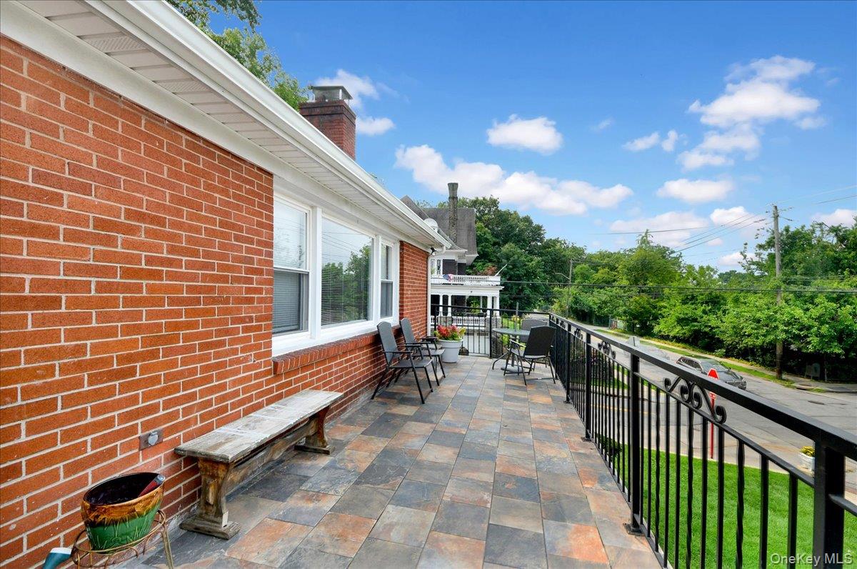 238 Van Cortlandt Park Avenue