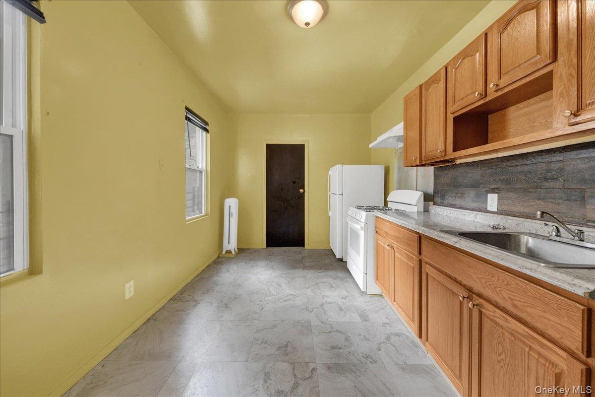 89 Saratoga Avenue Unit: 1