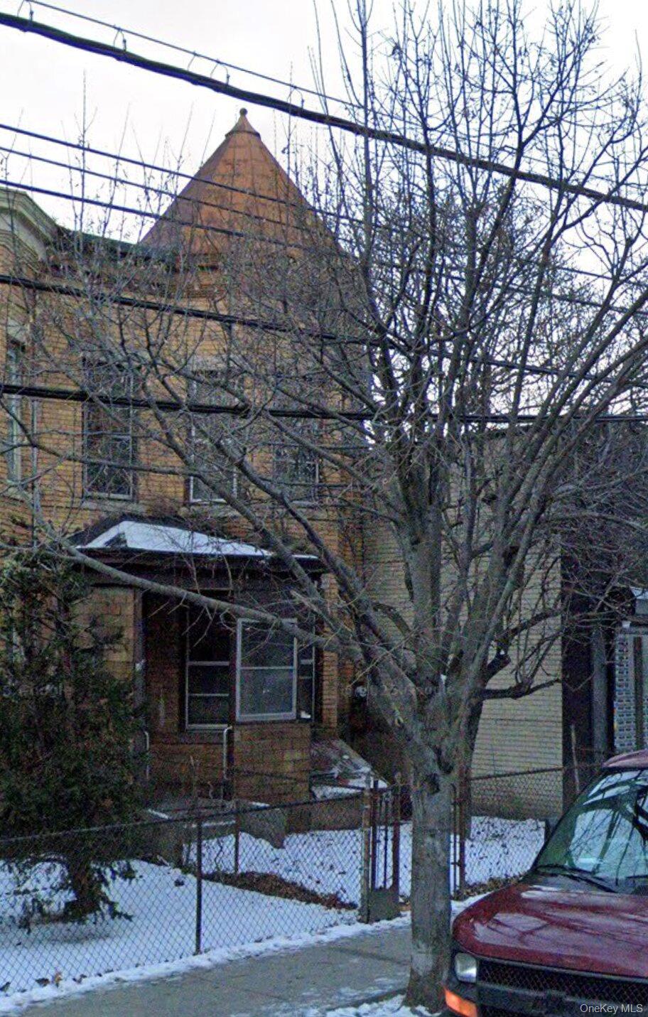 171 McLean Avenue