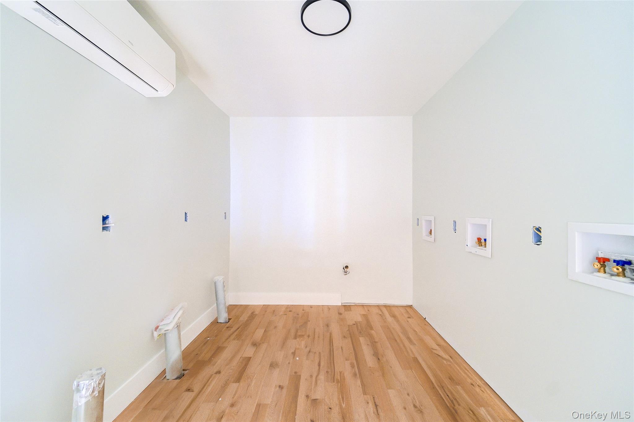 258-260 State Street Unit: 1