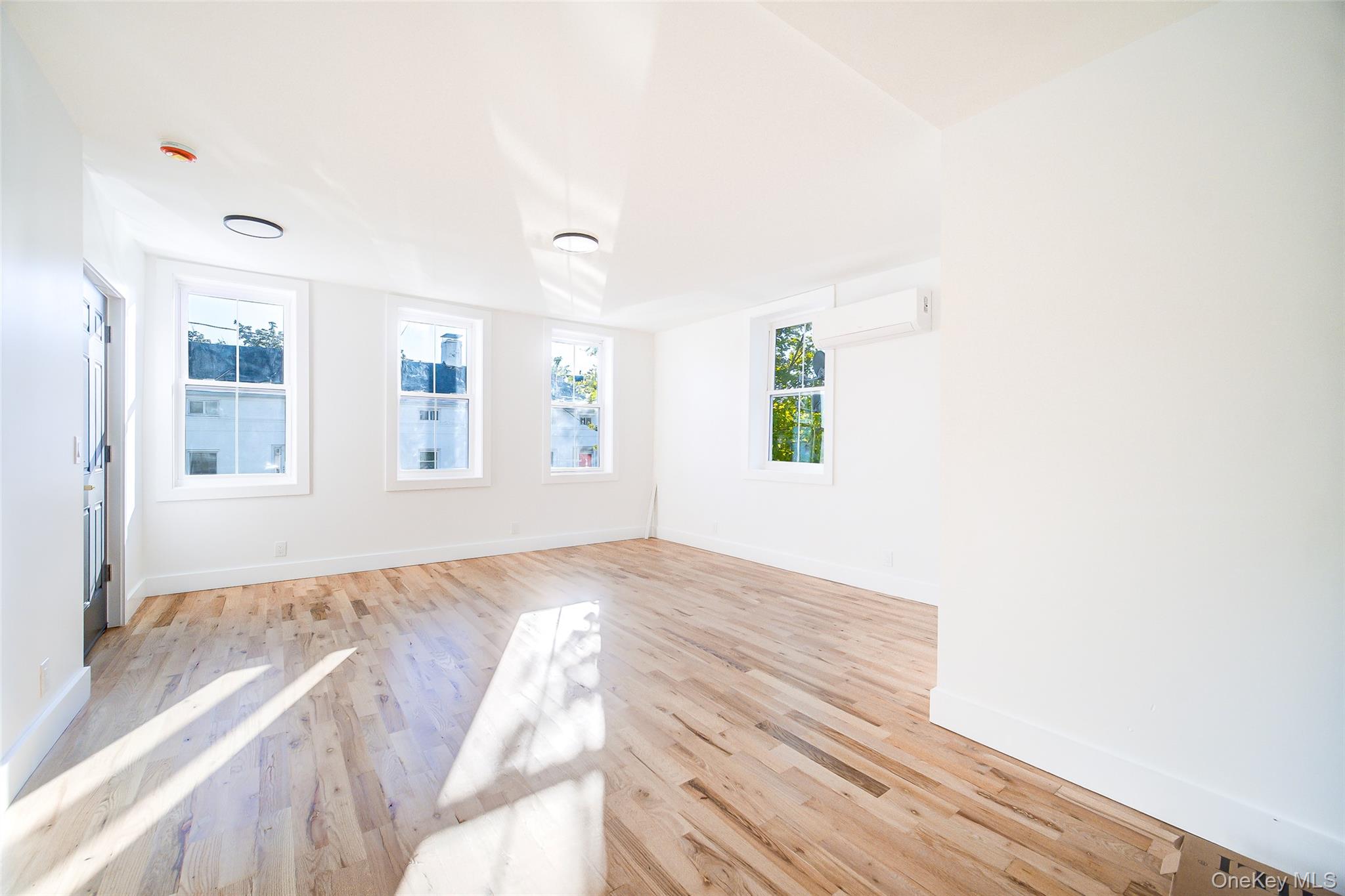 258-260 State Street Unit: 1