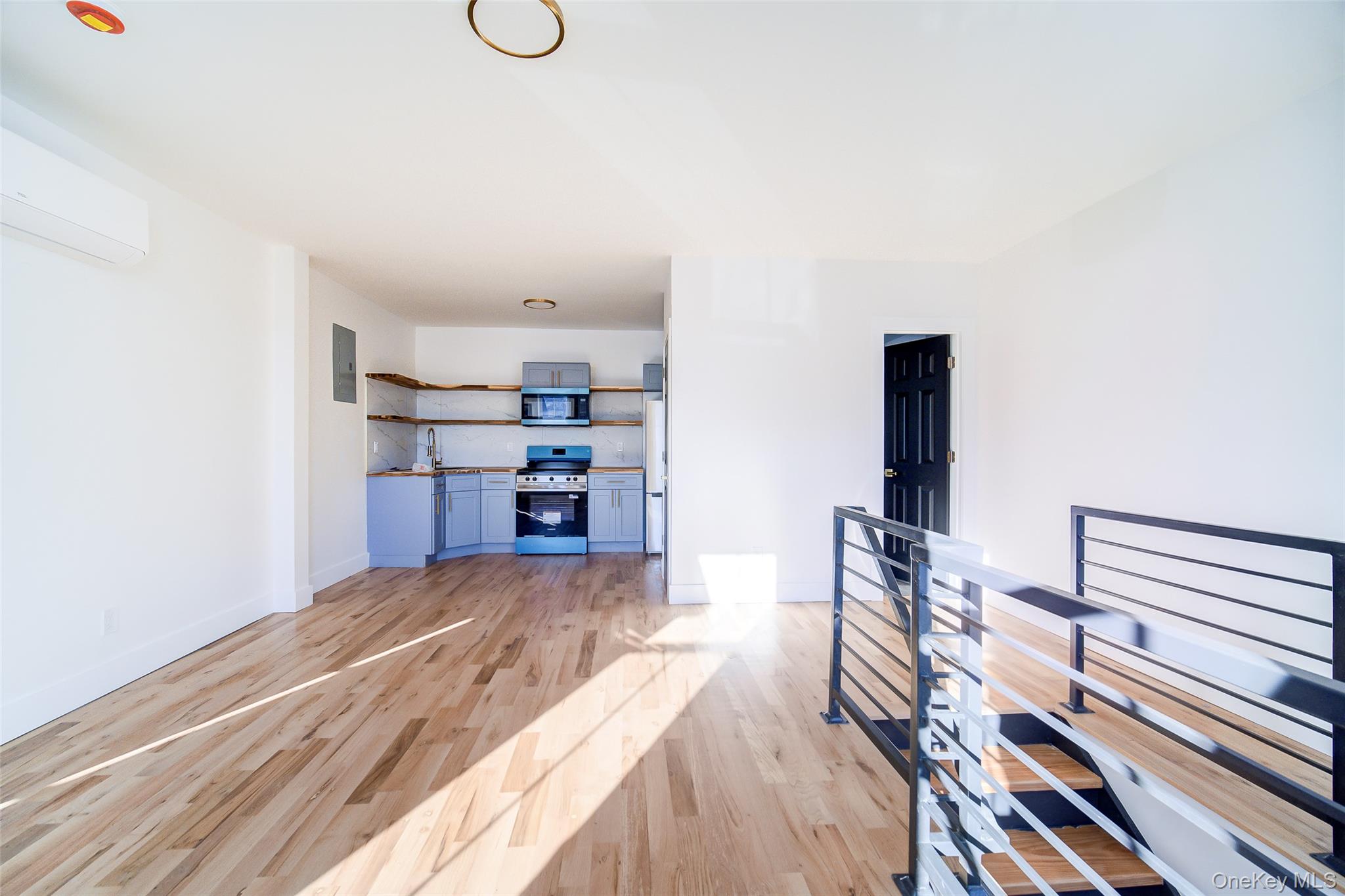 258-260 State Street Unit: 1
