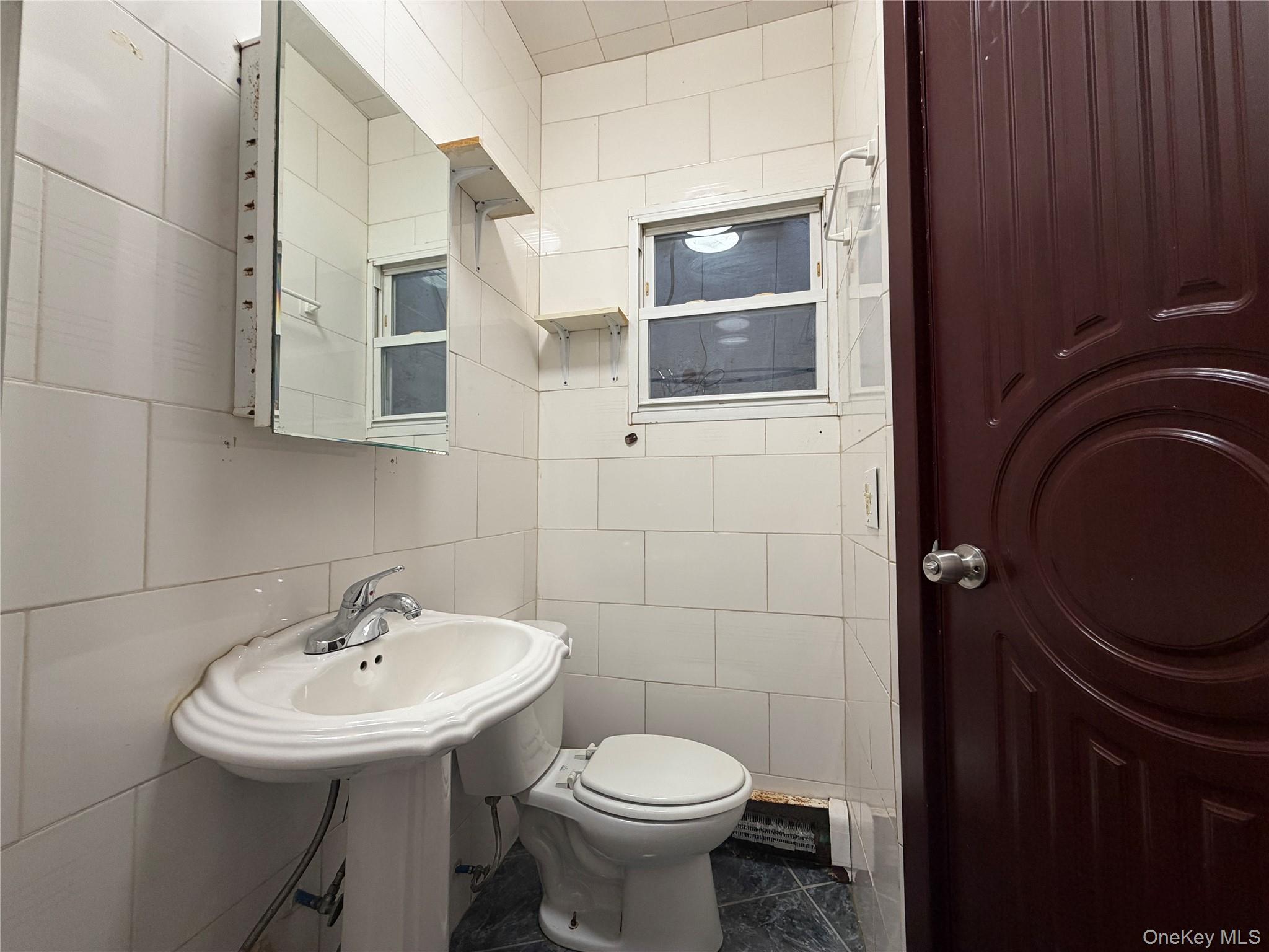 50 Main Street Unit: 4R
