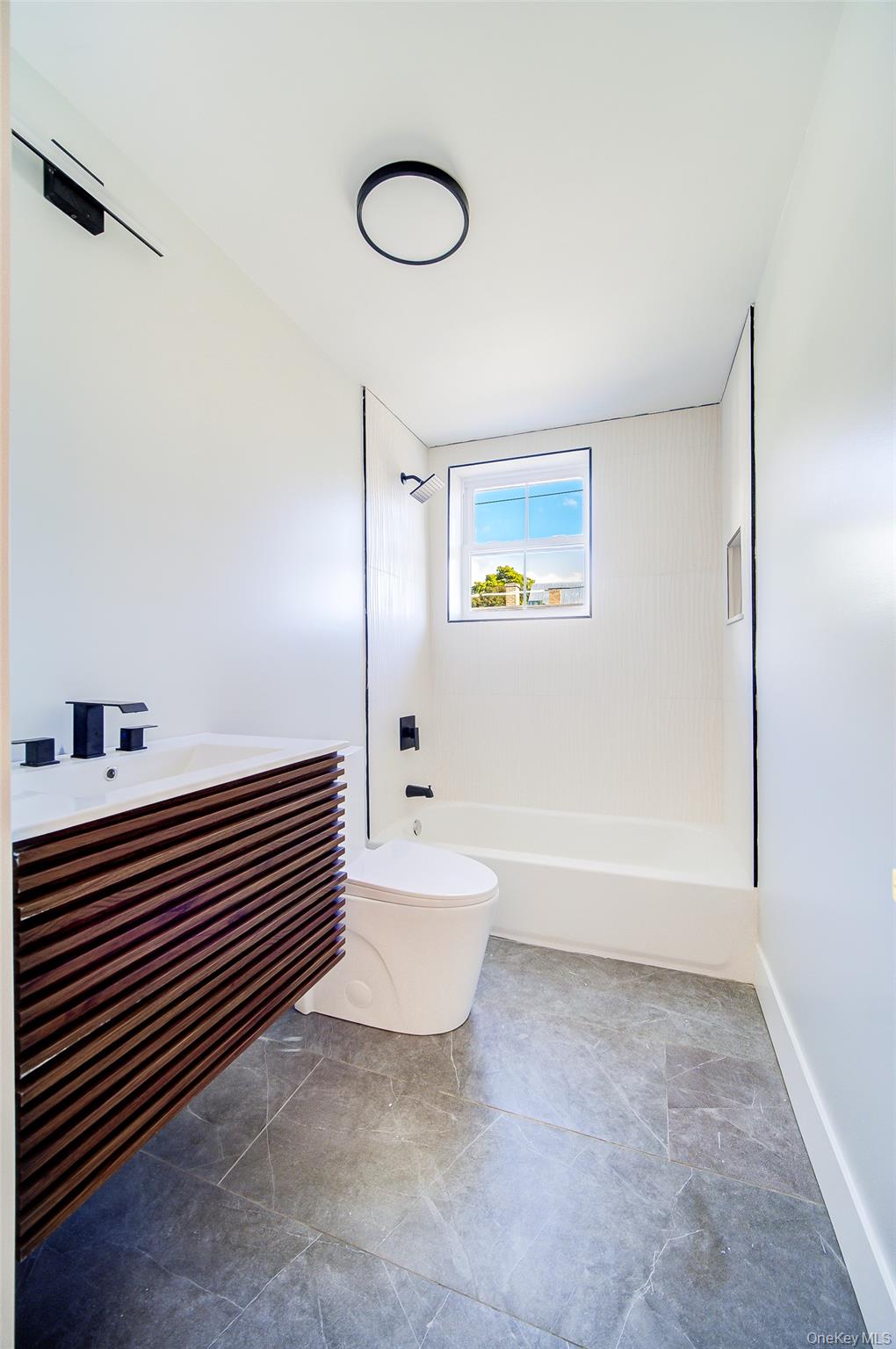 258 State Street Unit: 5