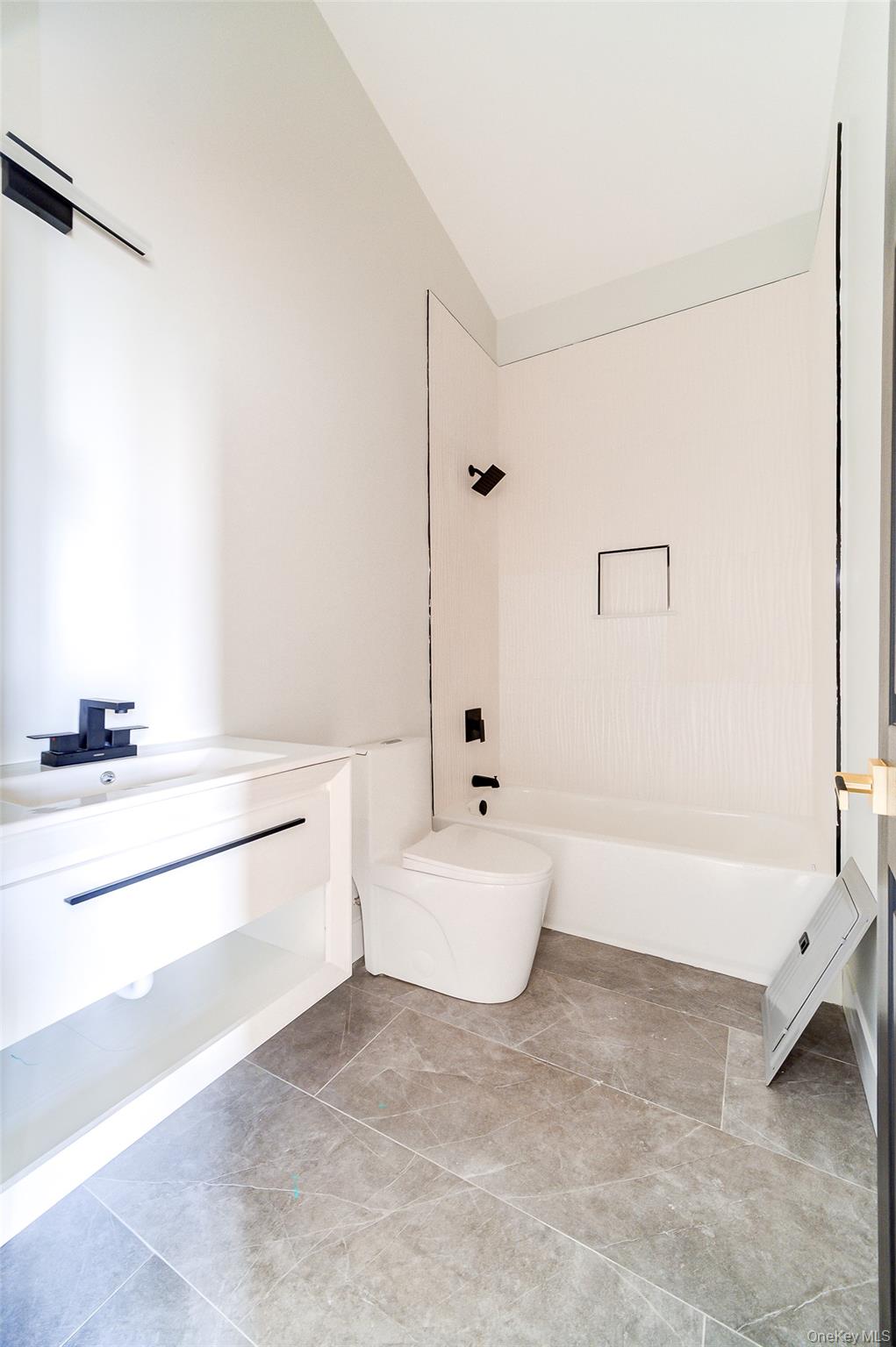 258 State Street Unit: 7