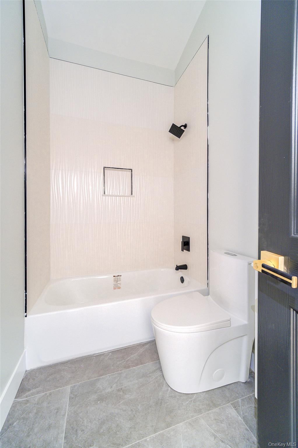 258 State Street Unit: 8
