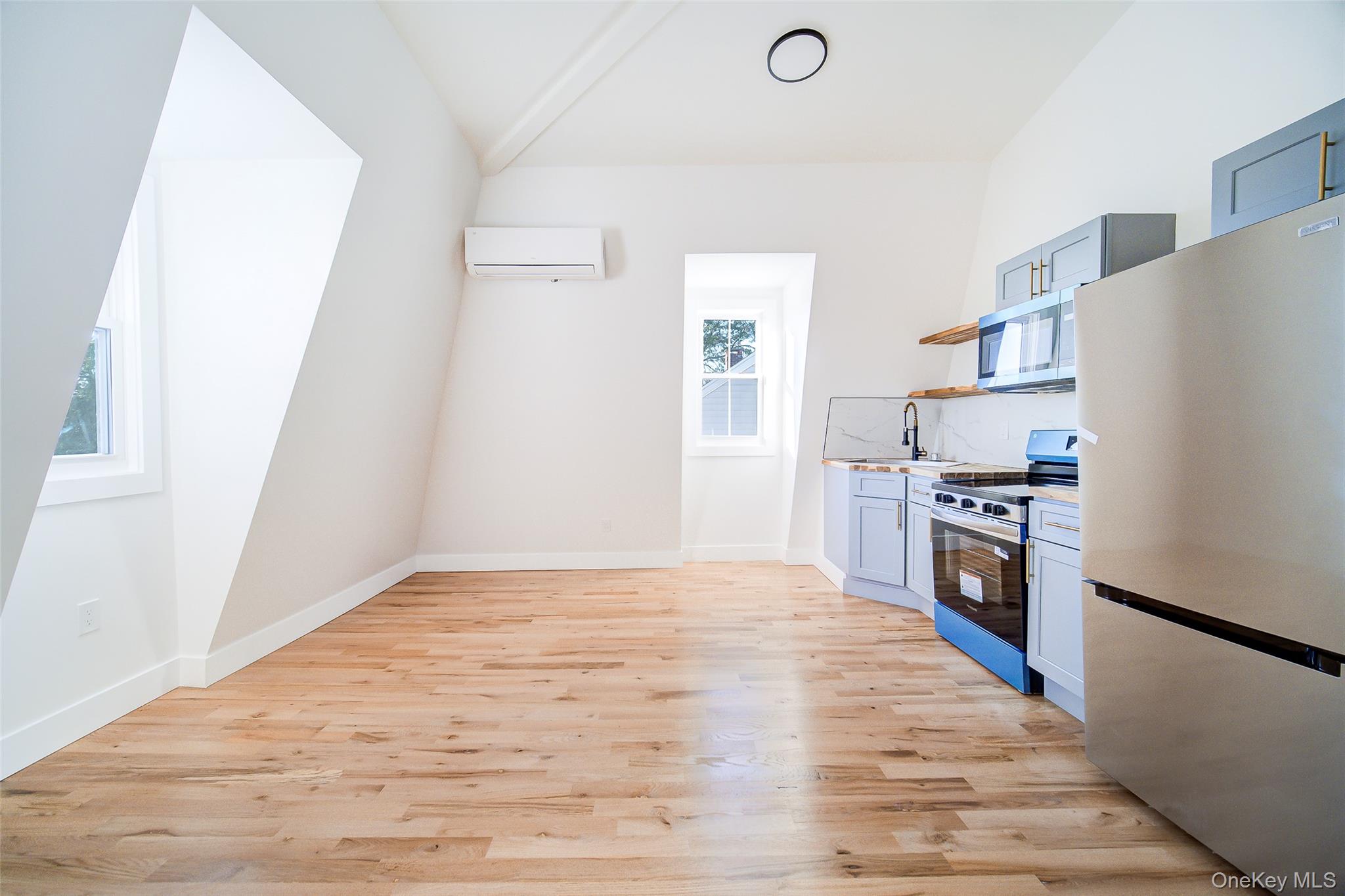 258 State Street Unit: 8
