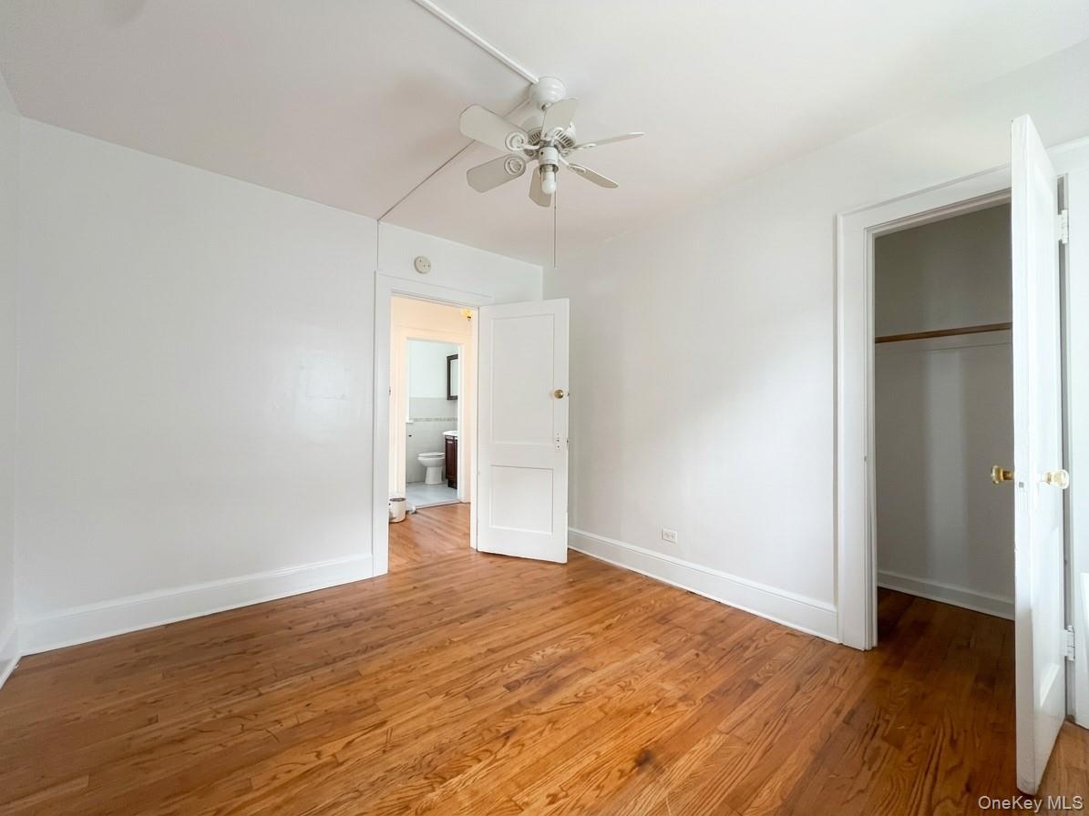 122 Greenvale Avenue Unit: Apt #2