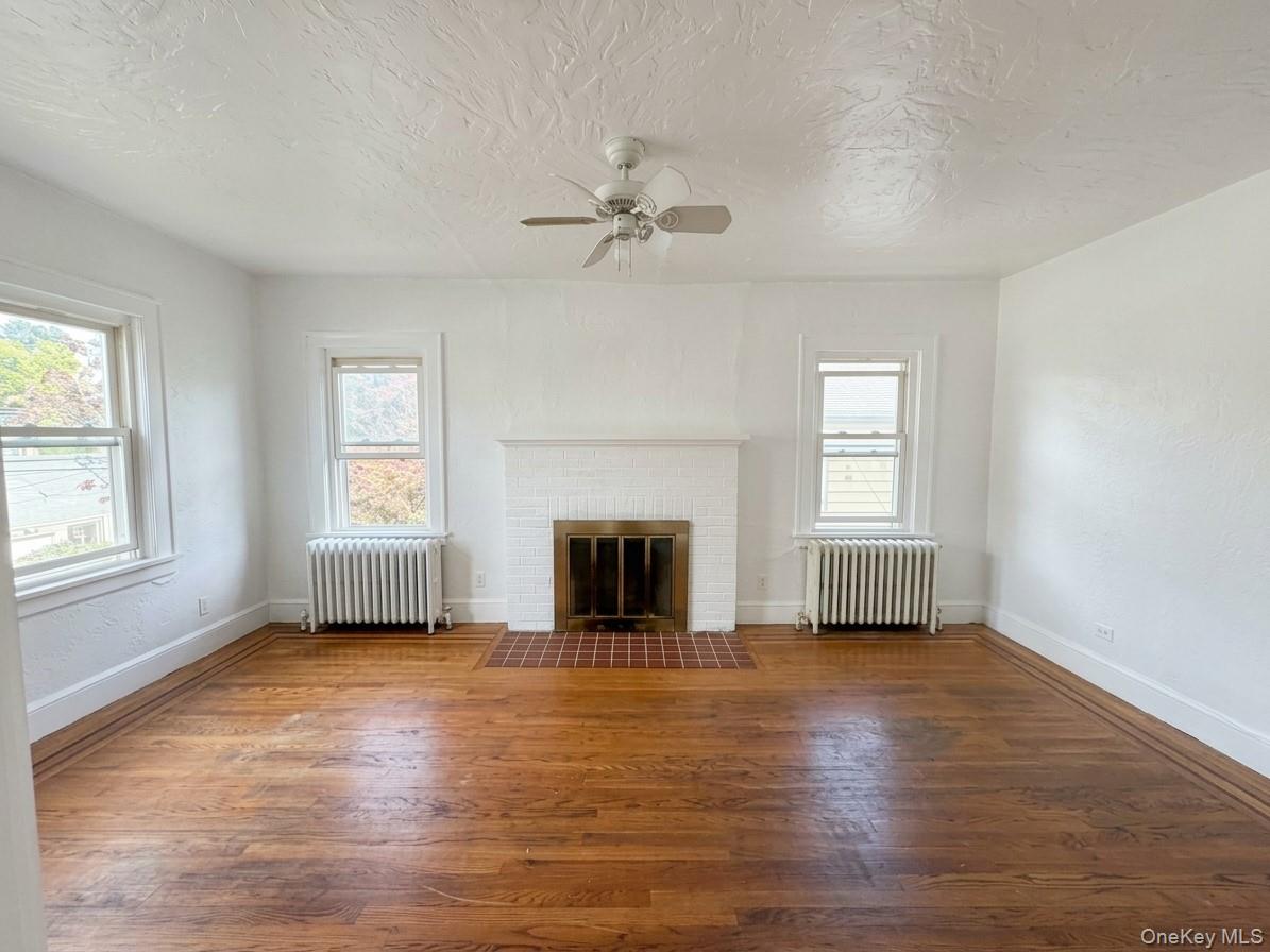 122 Greenvale Avenue Unit: Apt #2
