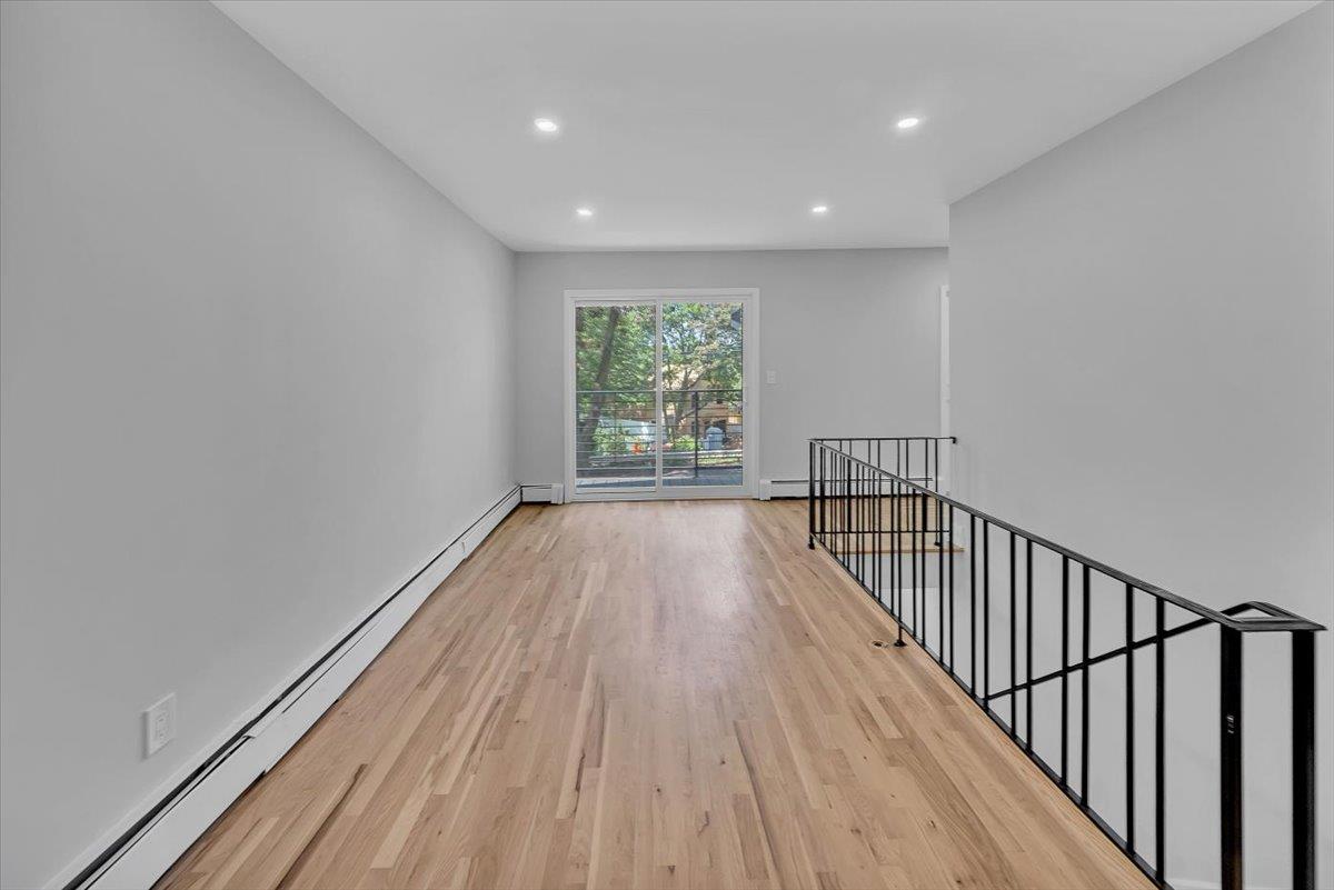 68 Ridgeview Avenue