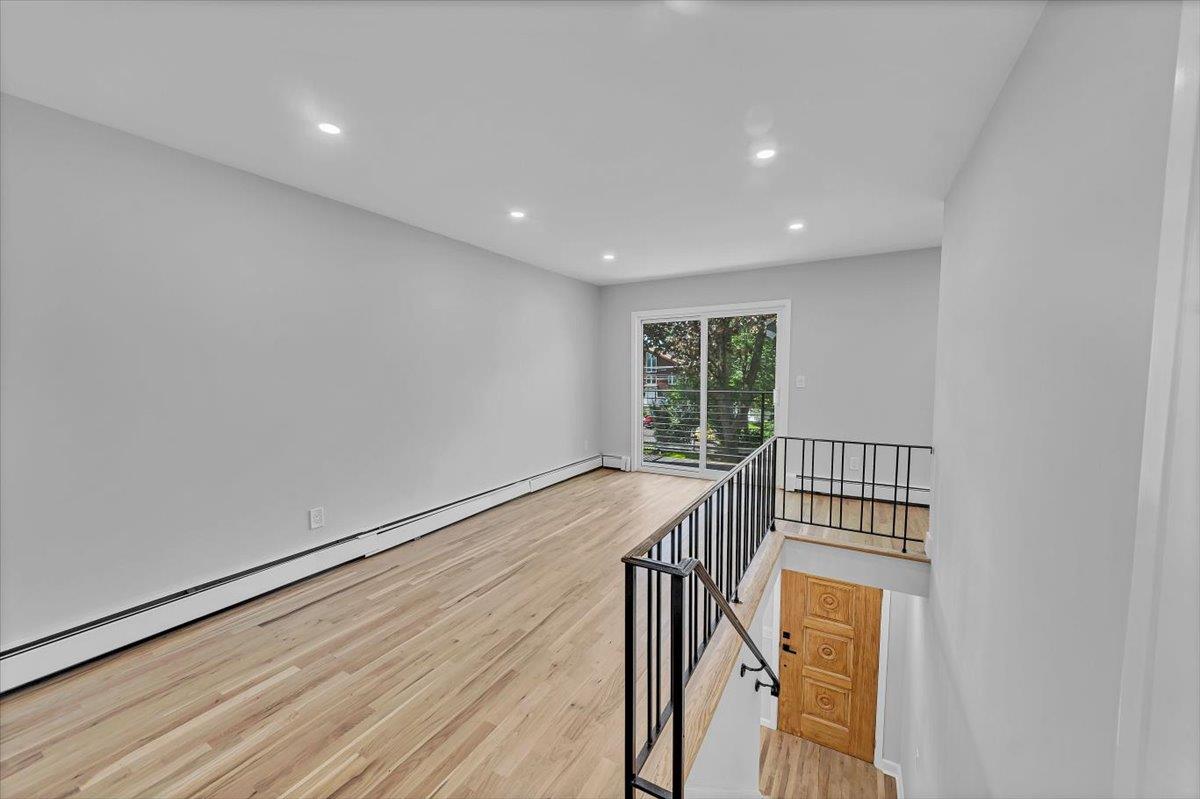 68 Ridgeview Avenue