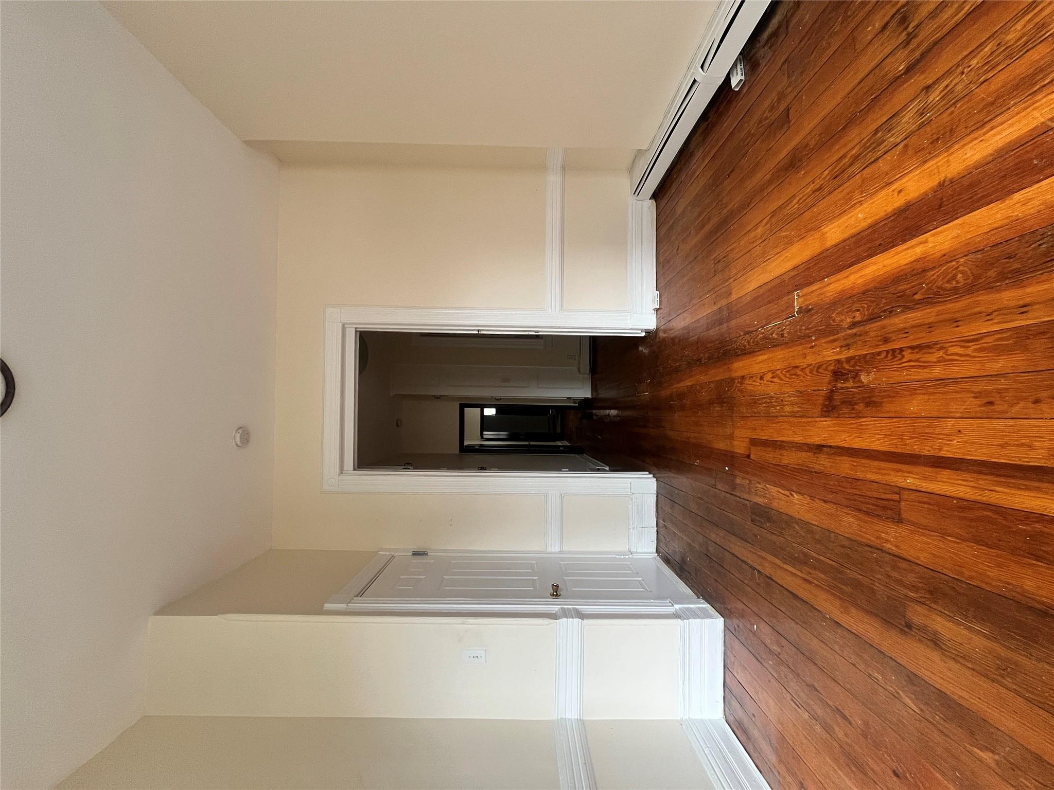 52 Main Street Unit: 3R