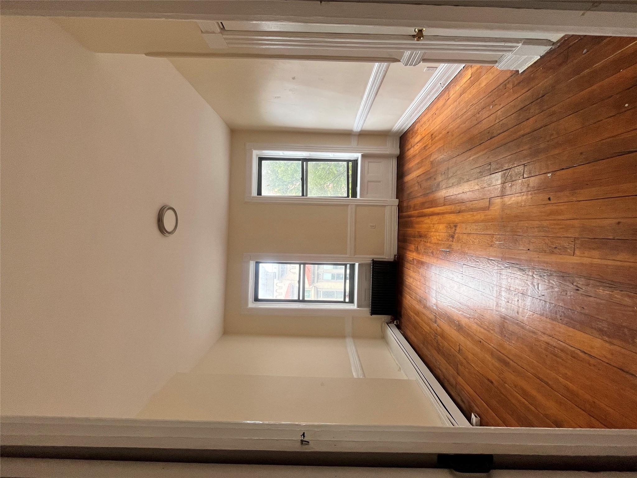52 Main Street Unit: 3R