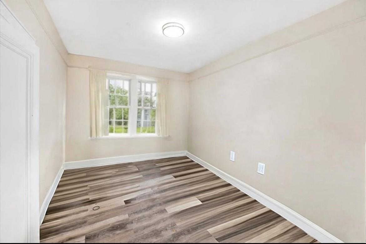 141 vineyard Ave