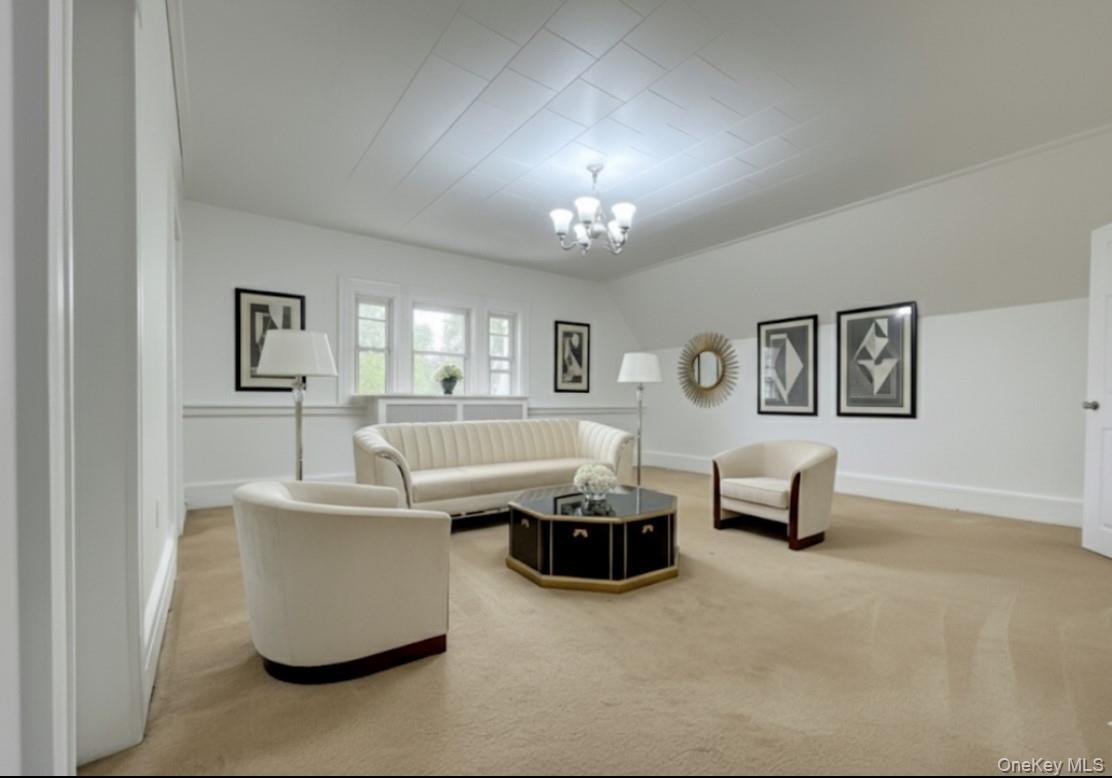 194 Summit Avenue Unit: 3