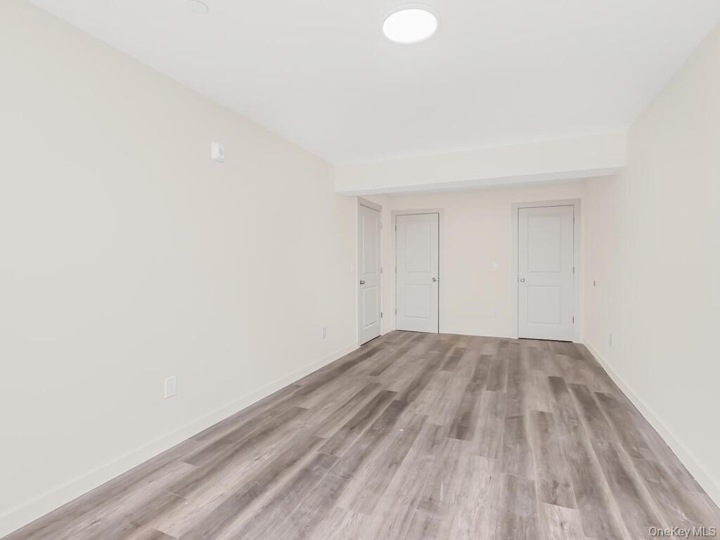 409 Warburton Avenue Unit: 1A
