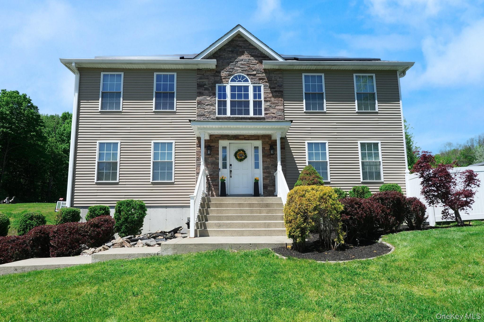 94 Robinson Lane