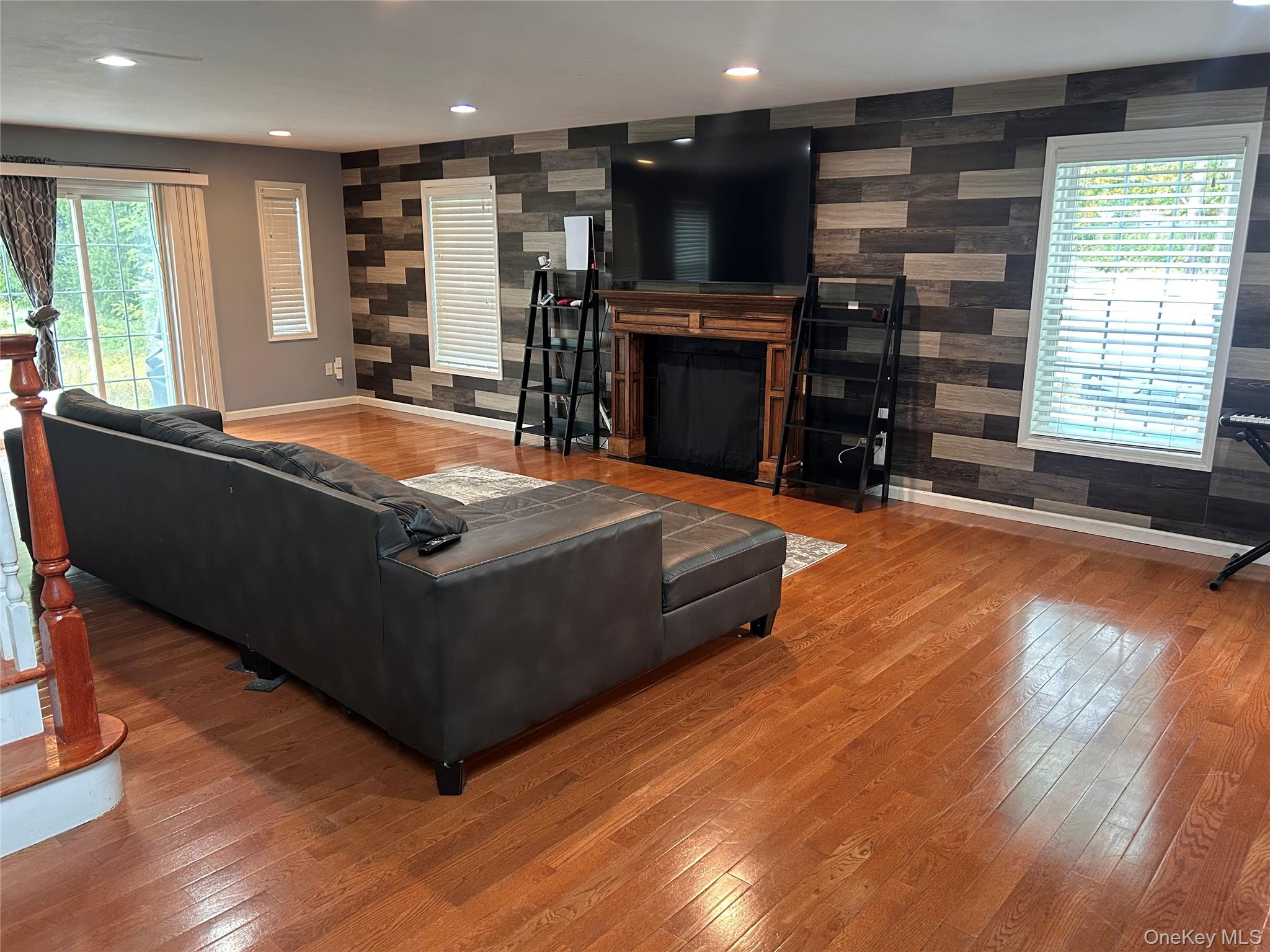 94 Robinson Lane