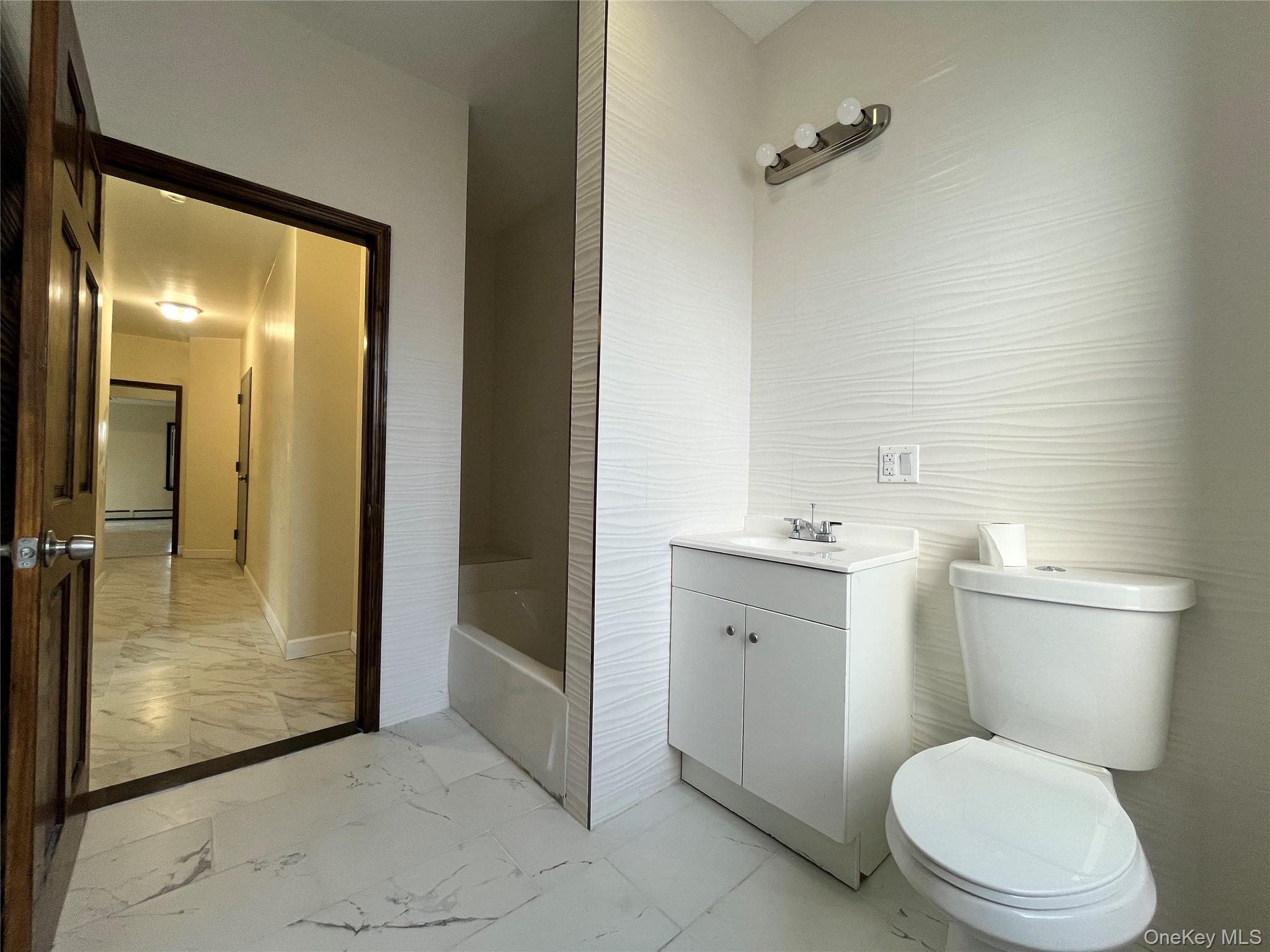 51 Caroline Avenue Unit: 3