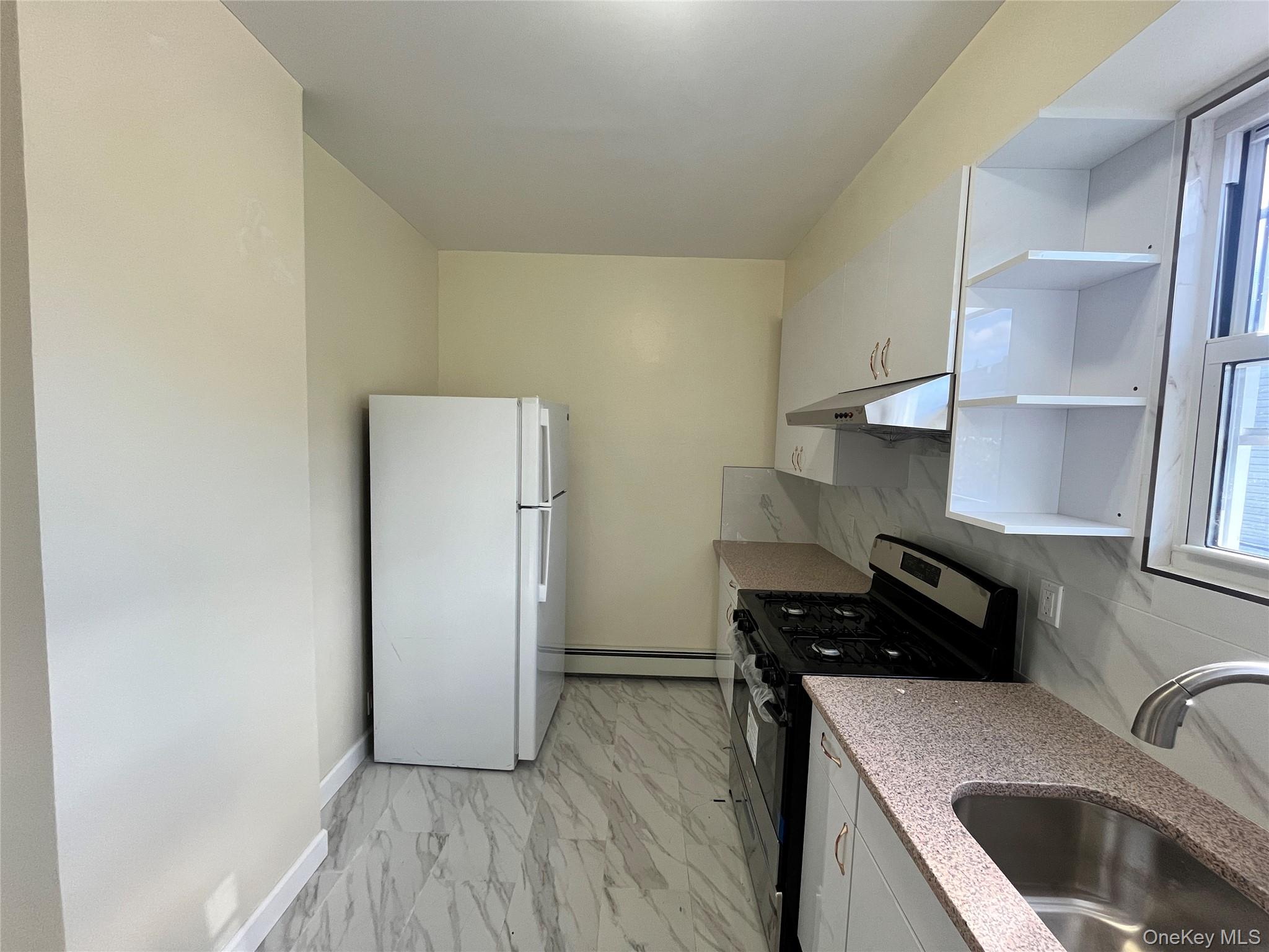 51 Caroline Avenue Unit: 3