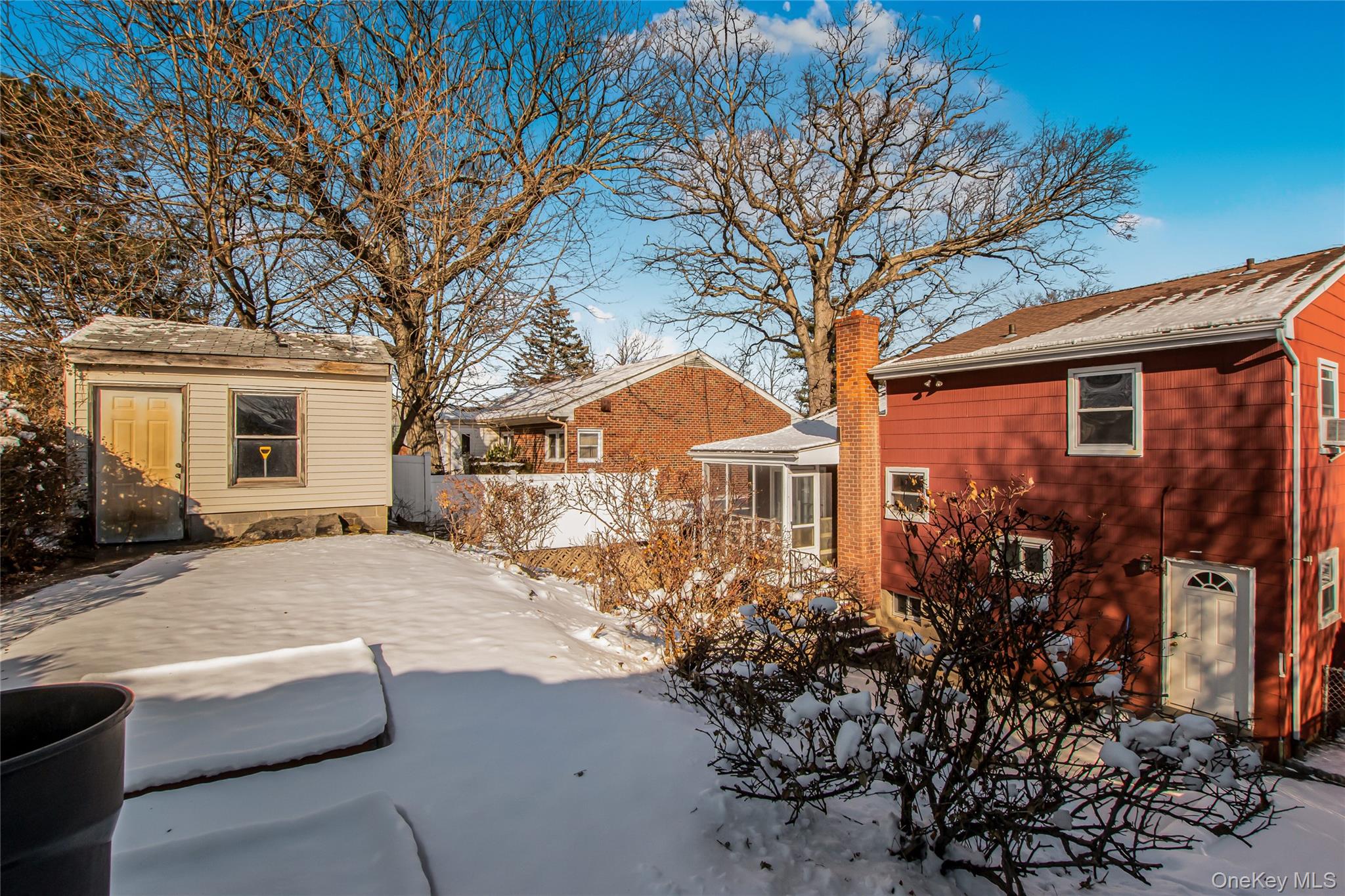 305 Glenbrook Avenue