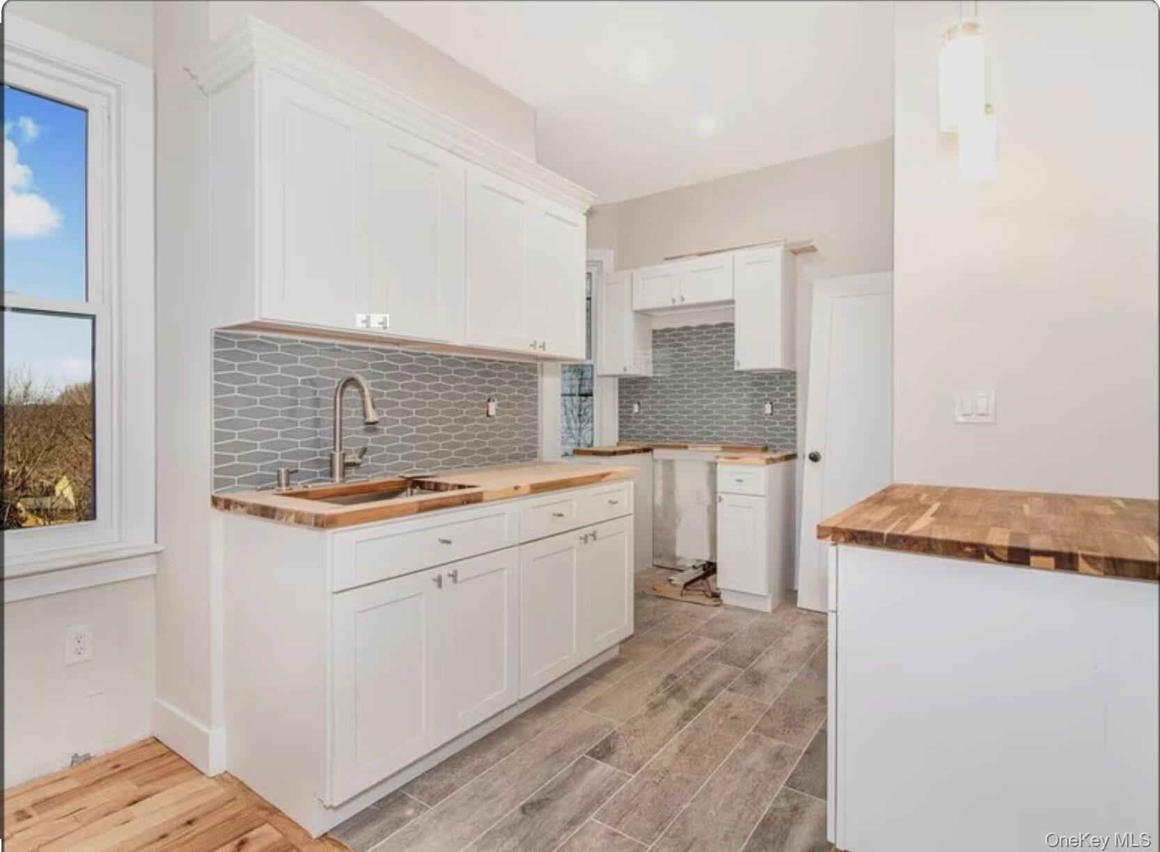 154 Woodworth Avenue